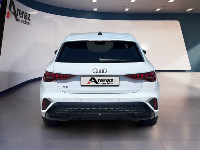 AUDI A3 Sportback TFSI e 200 kW S line Attraction S tronic-image-3