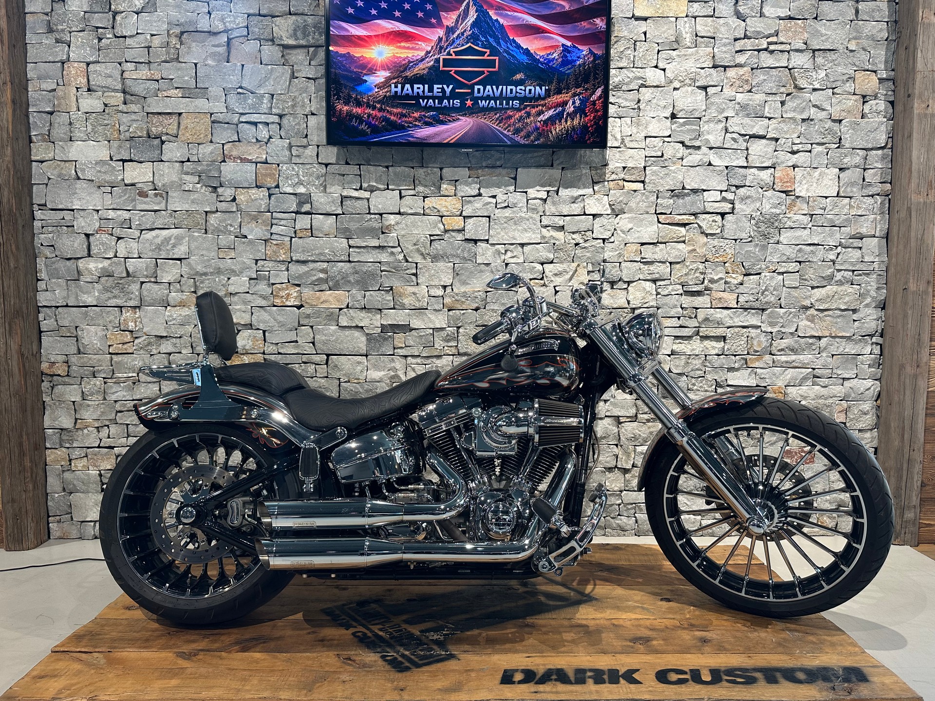 HARLEY-DAVIDSON FXSBSE Softail Breakout ABS CVO