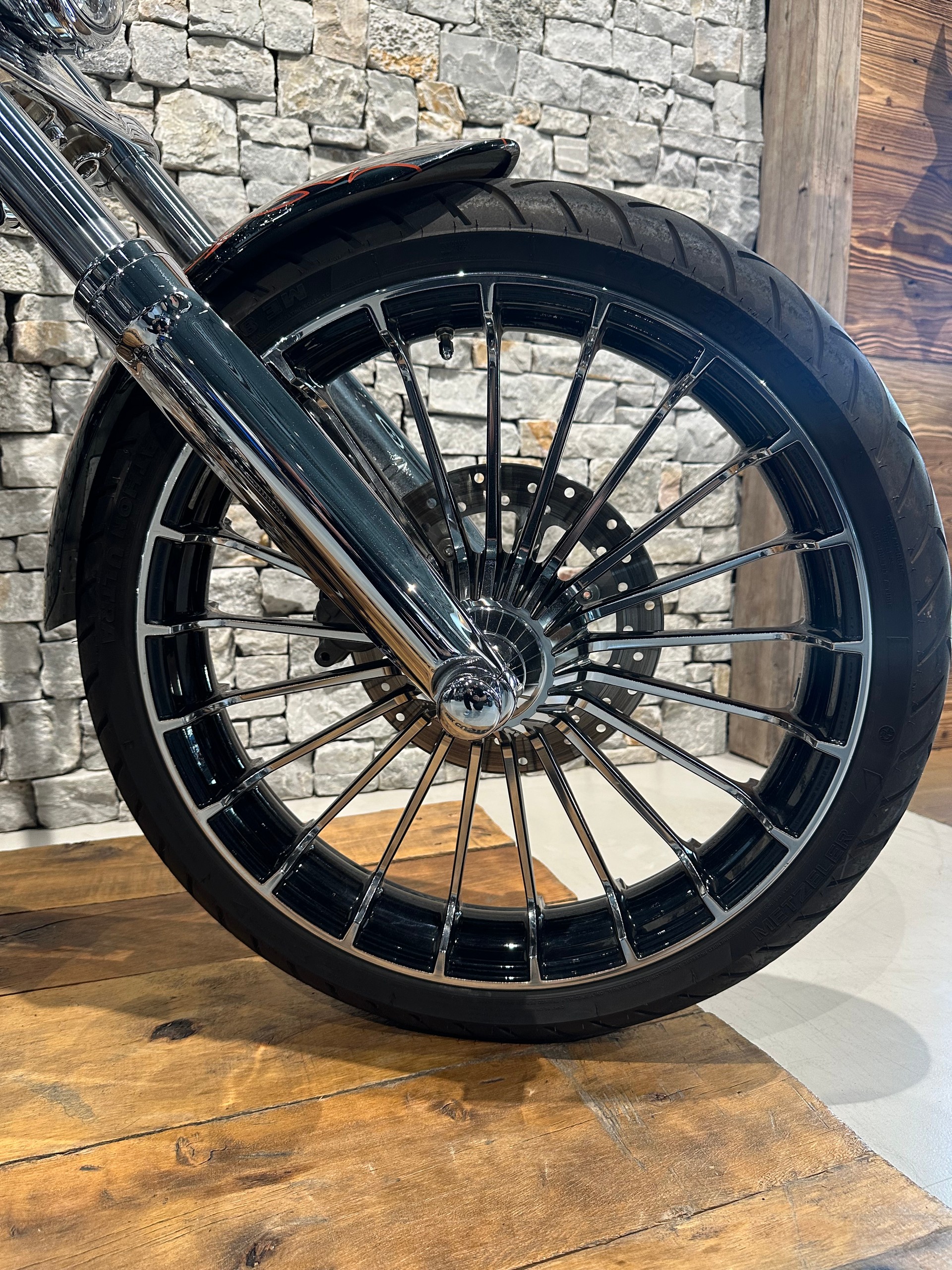 HARLEY-DAVIDSON FXSBSE Softail Breakout ABS CVO-image-4