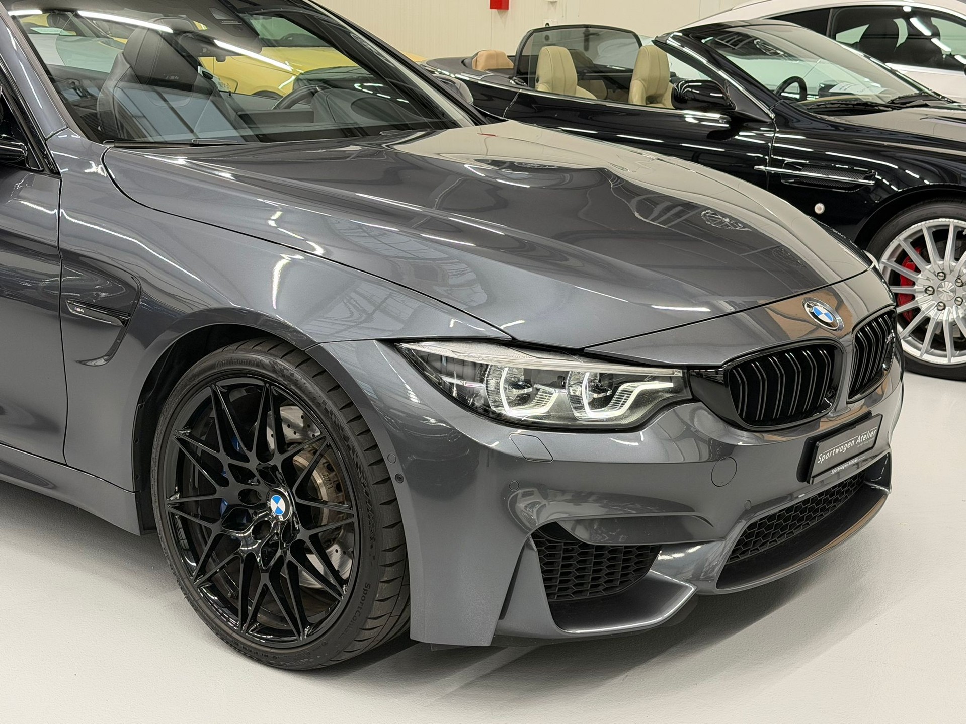 BMW M4 Cabriolet Drivelogic M Competition-image-13