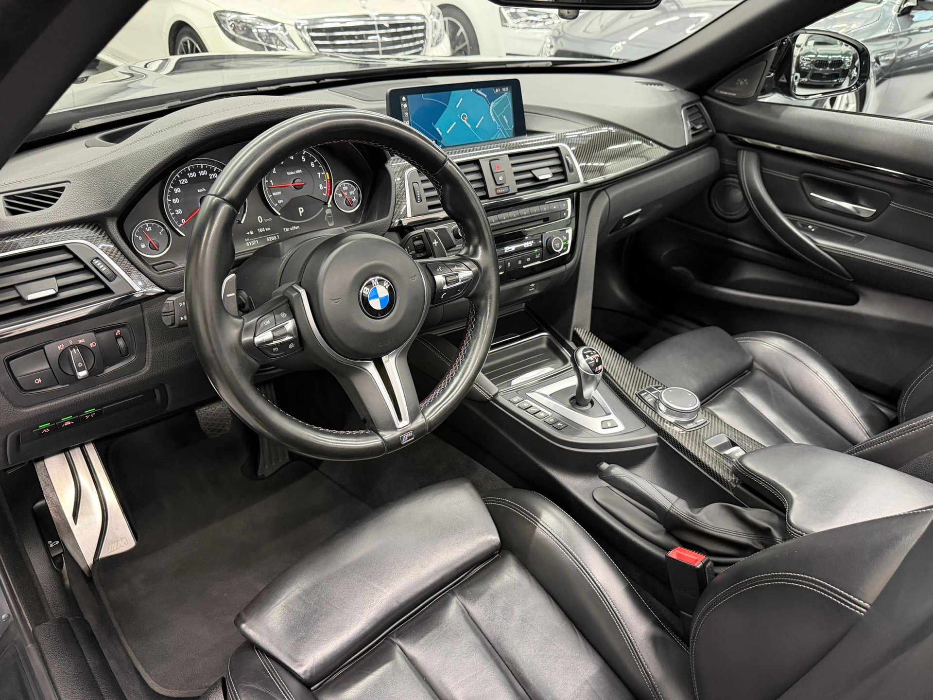 BMW M4 Cabriolet Drivelogic M Competition-image-18
