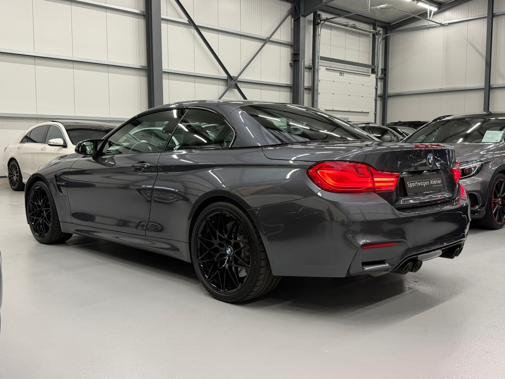 BMW M4 Cabriolet Drivelogic M Competition-image-6