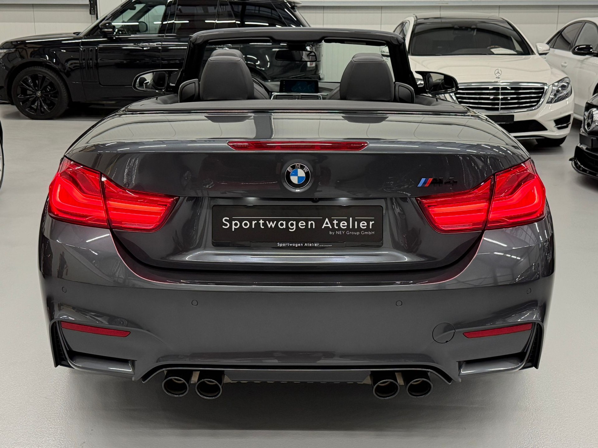 BMW M4 Cabriolet Drivelogic M Competition-image-7