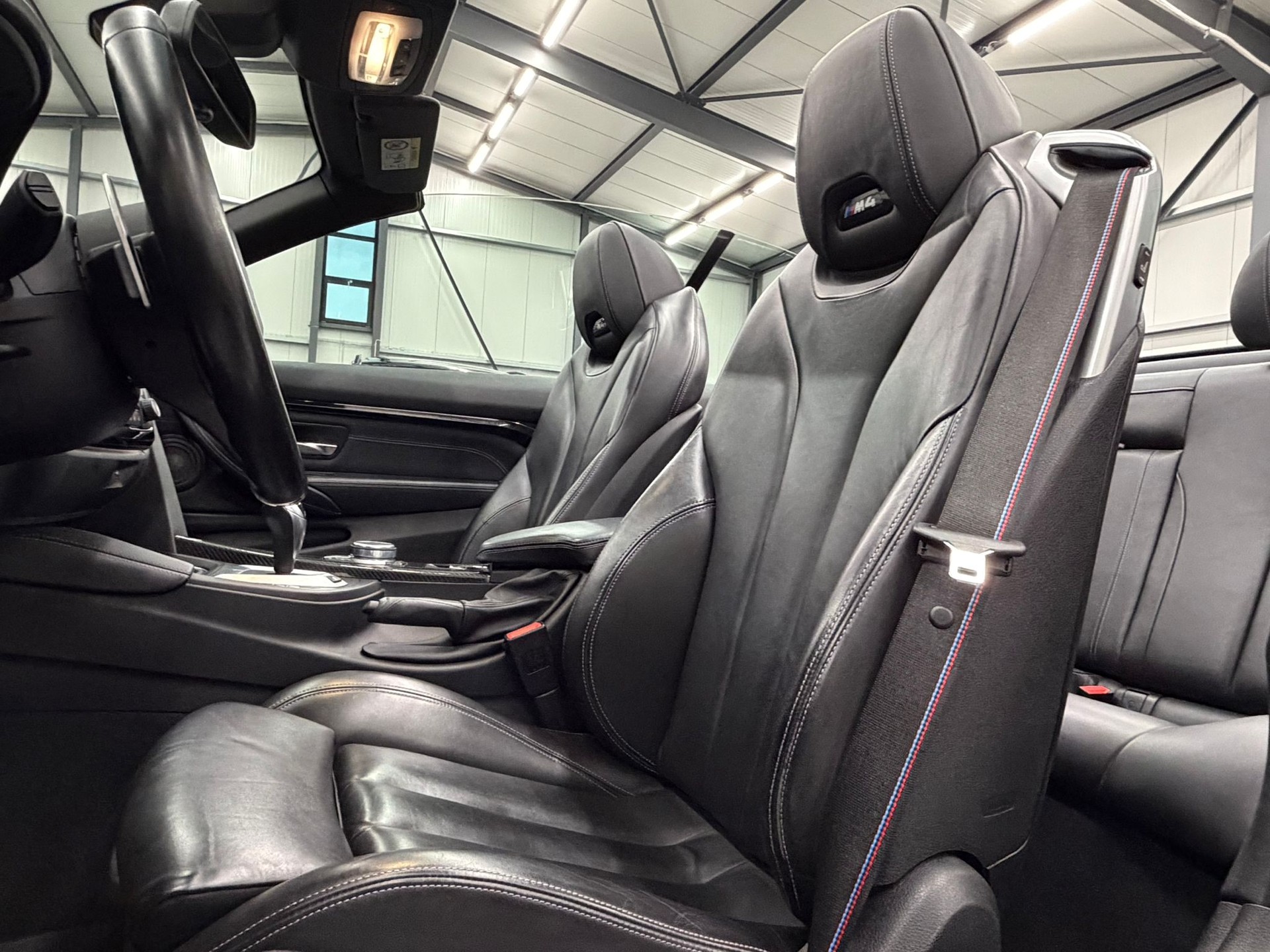 BMW M4 Cabriolet Drivelogic M Competition-image-20