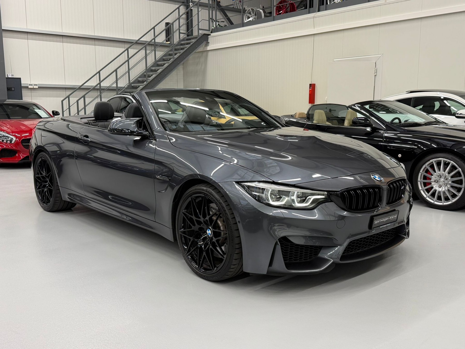 BMW M4 Cabriolet Drivelogic M Competition-image-11