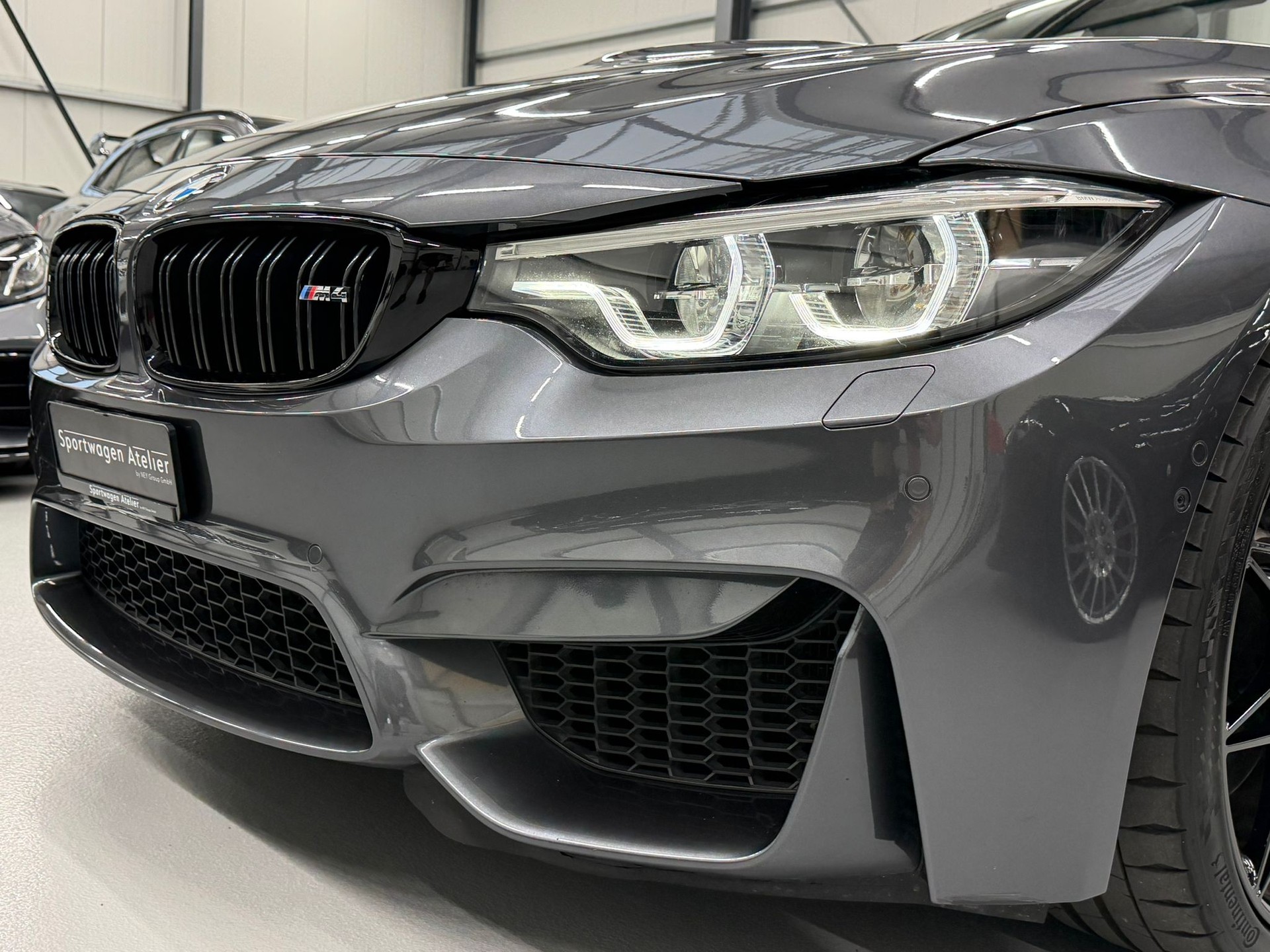 BMW M4 Cabriolet Drivelogic M Competition-image-3