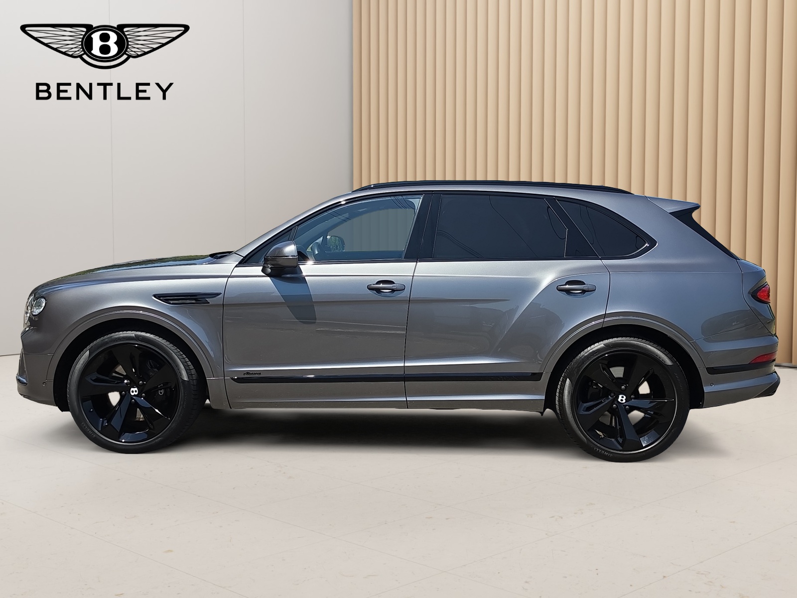 BENTLEY Bentayga Azure V8-image-1