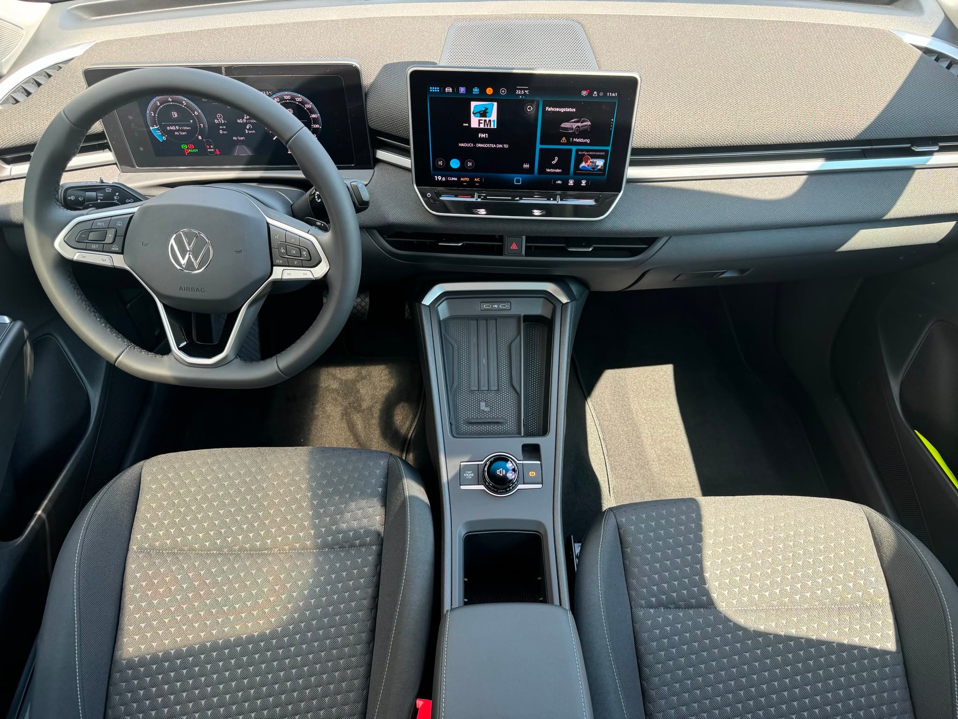 VW T-Roc 1.5 eTSI mHEV Trend DSG-image-6