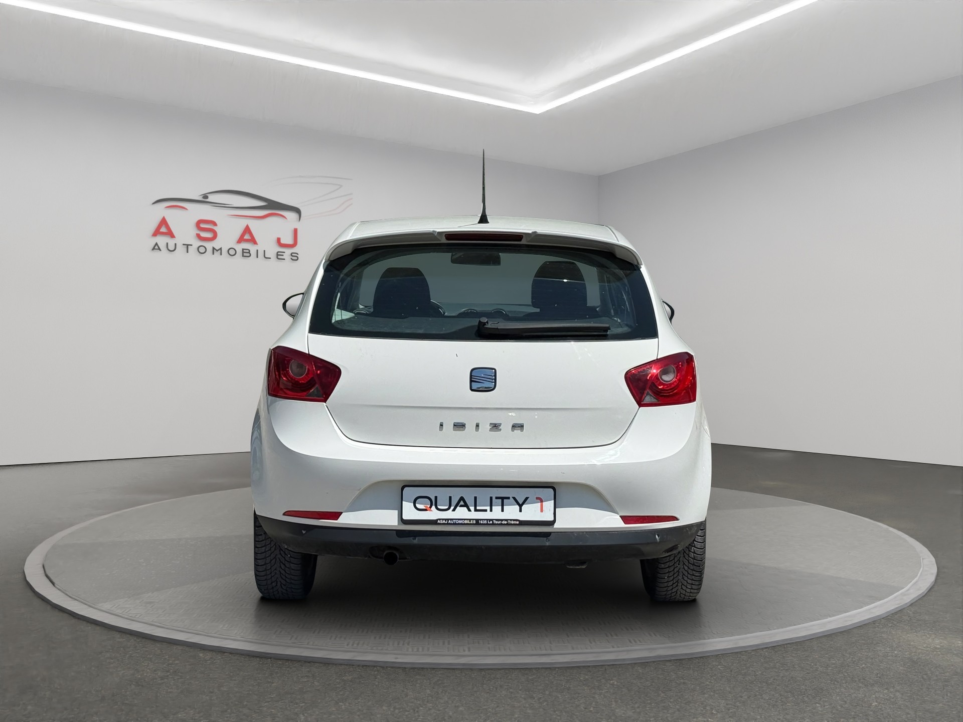 SEAT Ibiza 1.6 Style DSG-image-5
