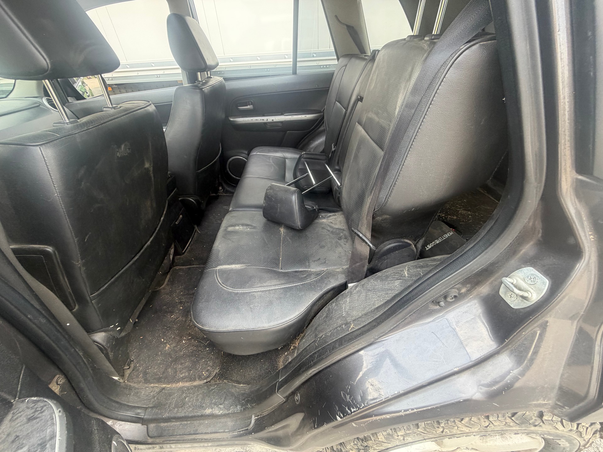 SUZUKI Grand Vitara 2.4 16V GL Top-image-6
