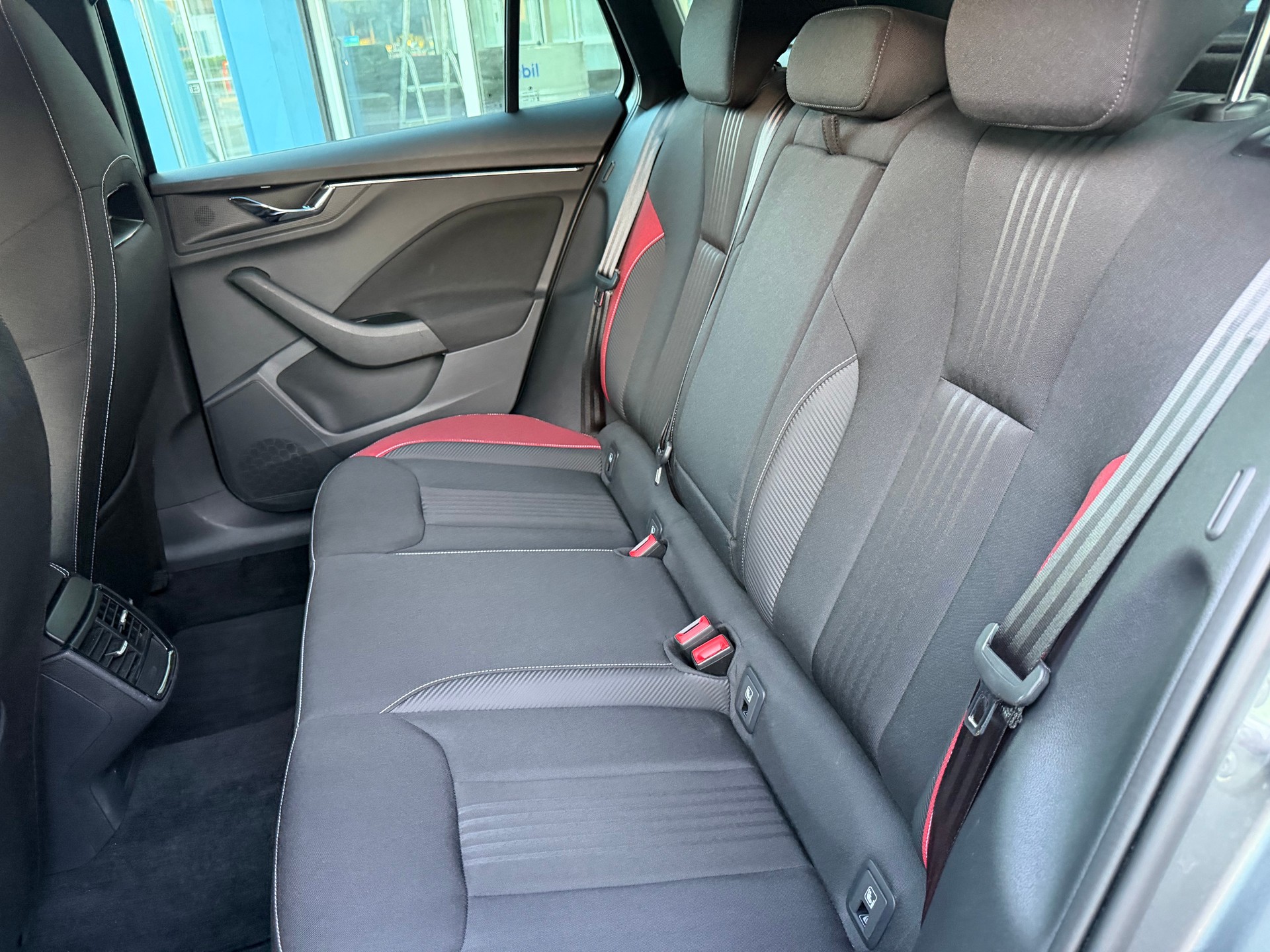 SKODA Scala 1.5 TSI ACT Monte Carlo DSG-image-9