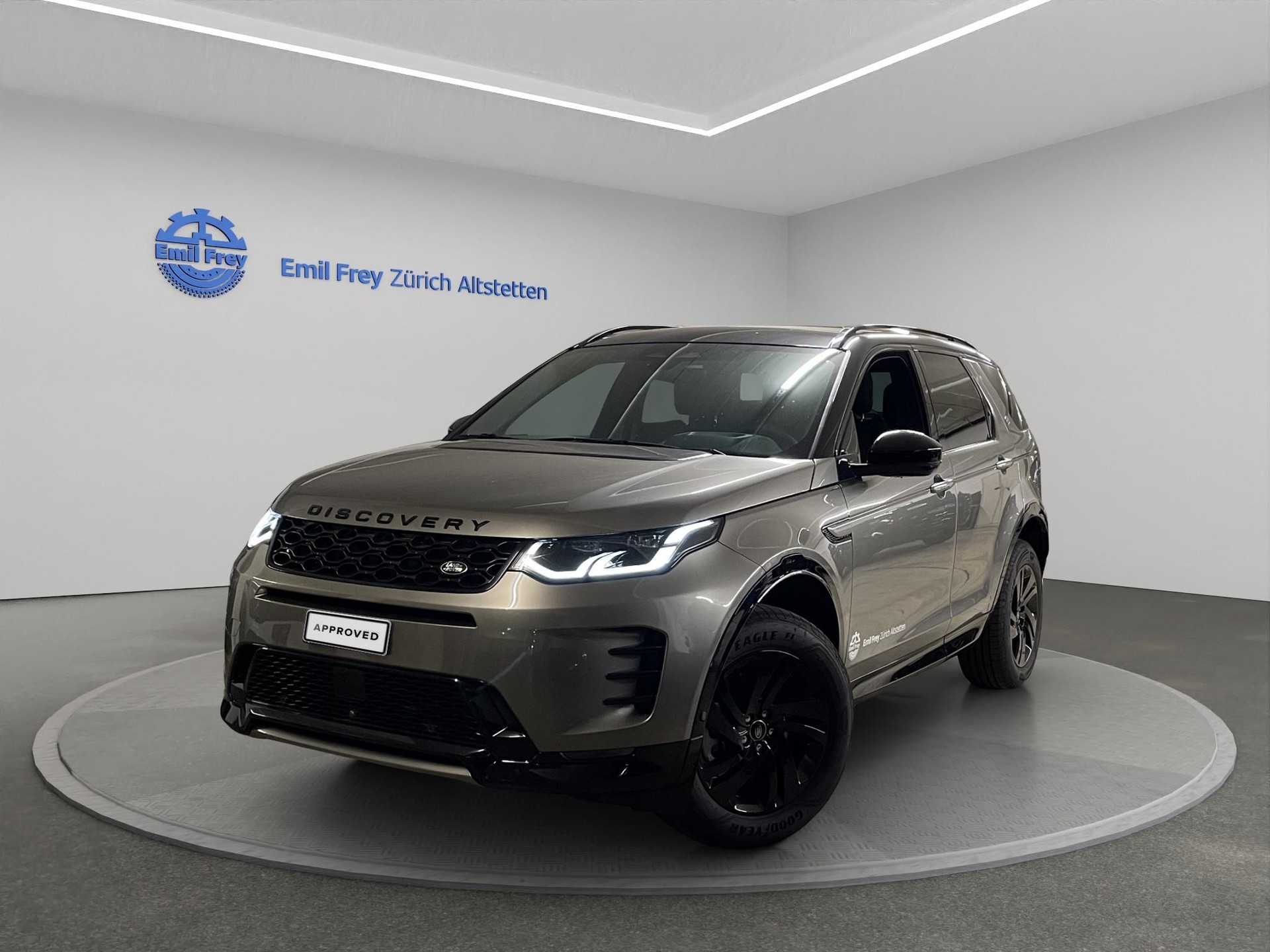 LAND ROVER Discovery Sport 2.0 D I4 165 Dynamic SE-image-0