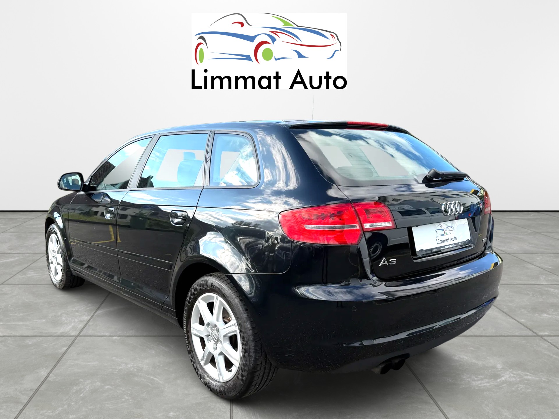 AUDI A3 Sportback 1.8 TFSI Ambiente S-tronic-image-3
