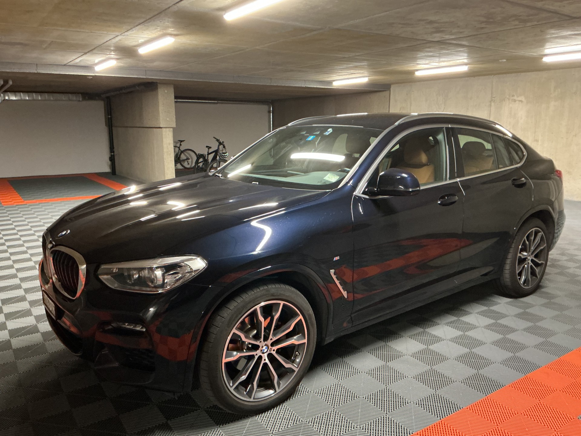 BMW 20d xDrive-image-1