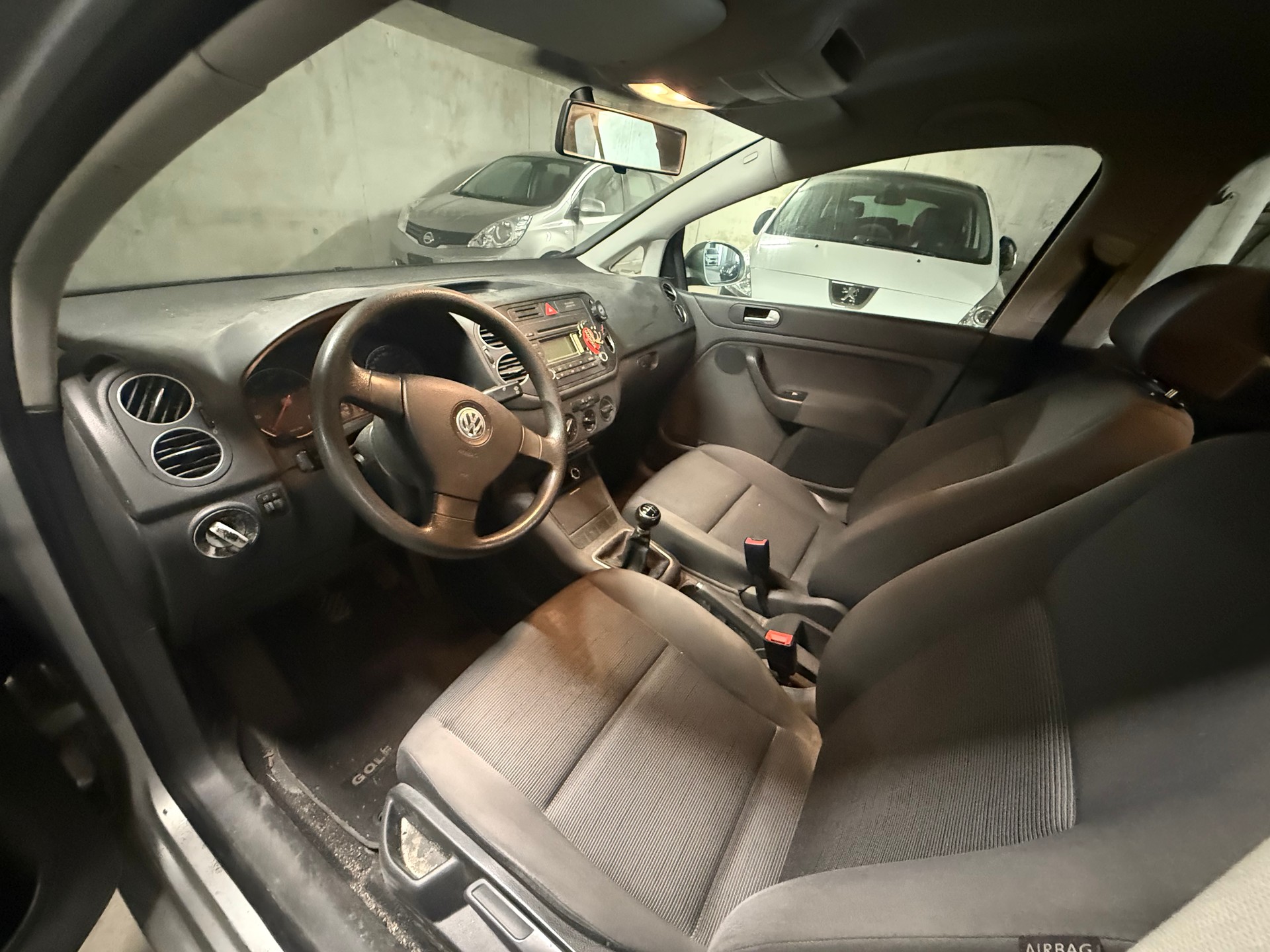 VW Golf Plus 1.6 FSI Sportline-image-8