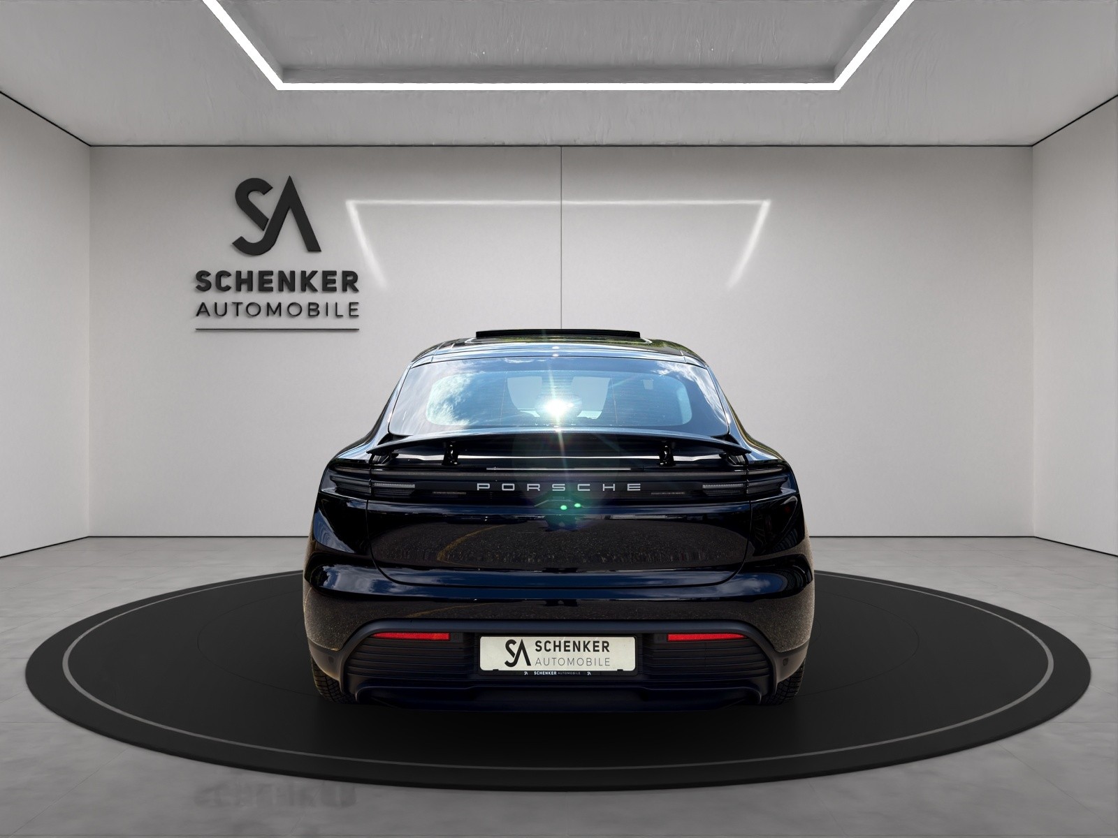 PORSCHE Macan 4 100kWh-image-3