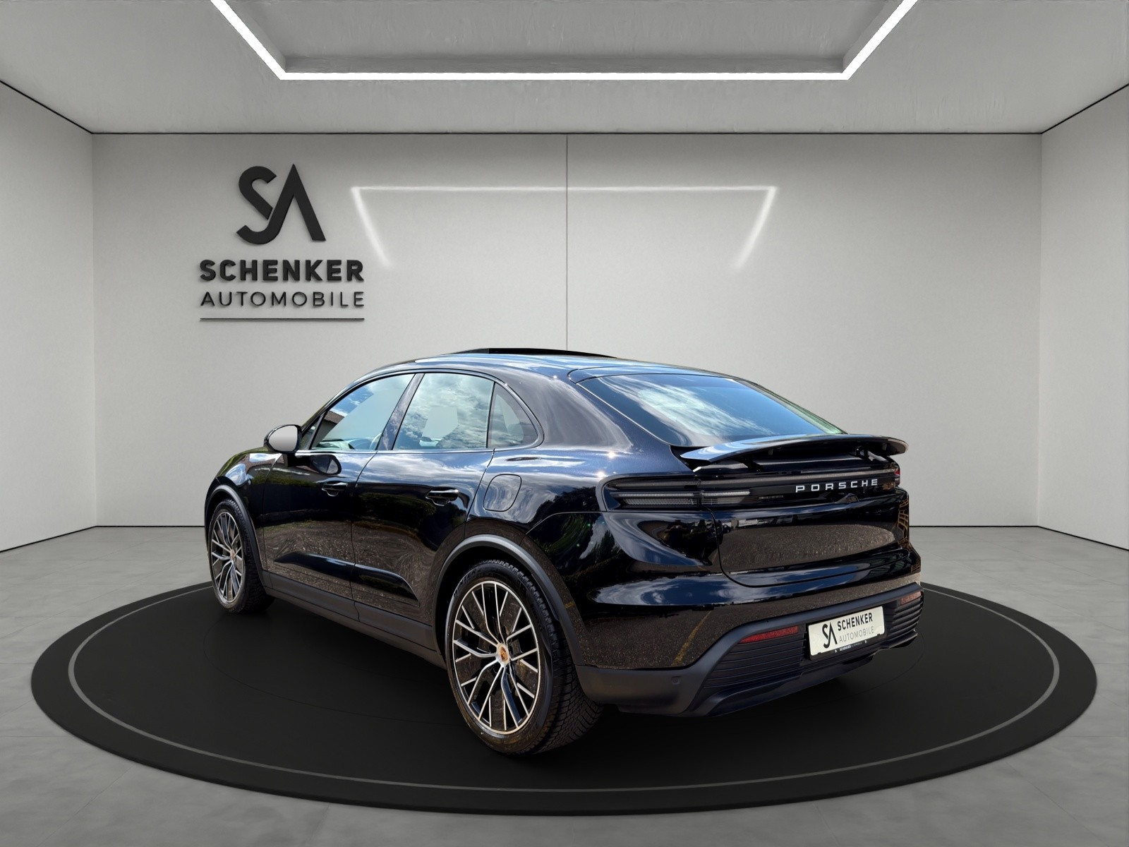 PORSCHE Macan 4 100kWh-image-2