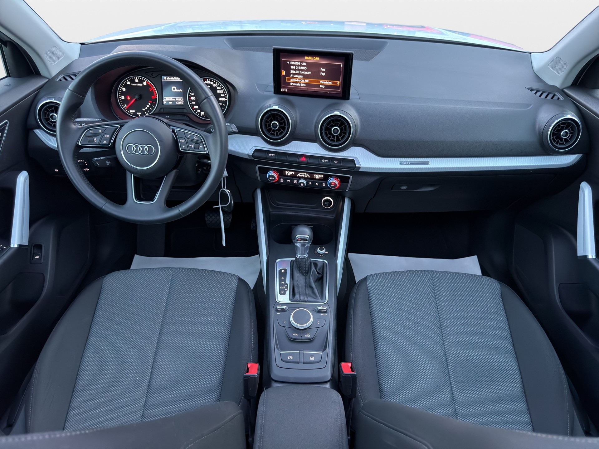 AUDI Q2 1.4 TFSI sport S-tronic Frisch ab MFK,Servicegepflegt,1 Jahr oder 20000km Garantie auf Motor und Getriebe inkl.*-image-13