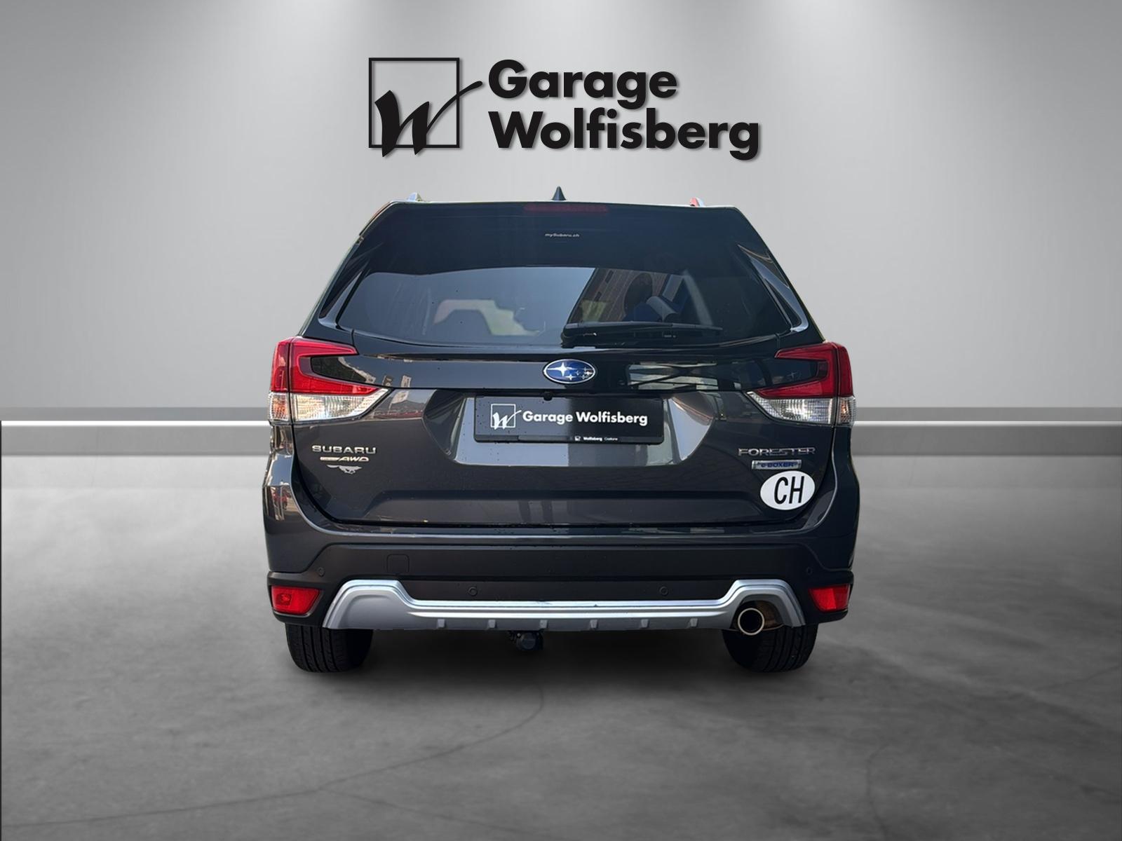 SUBARU Forester Station 2.0i e-Boxer Swiss Plus-image-4