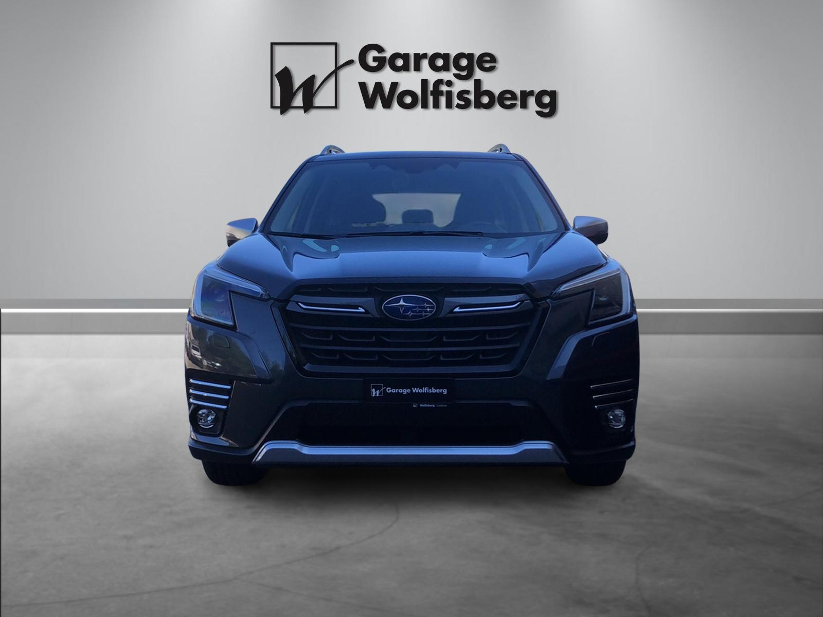 SUBARU Forester Station 2.0i e-Boxer Swiss Plus-image-1