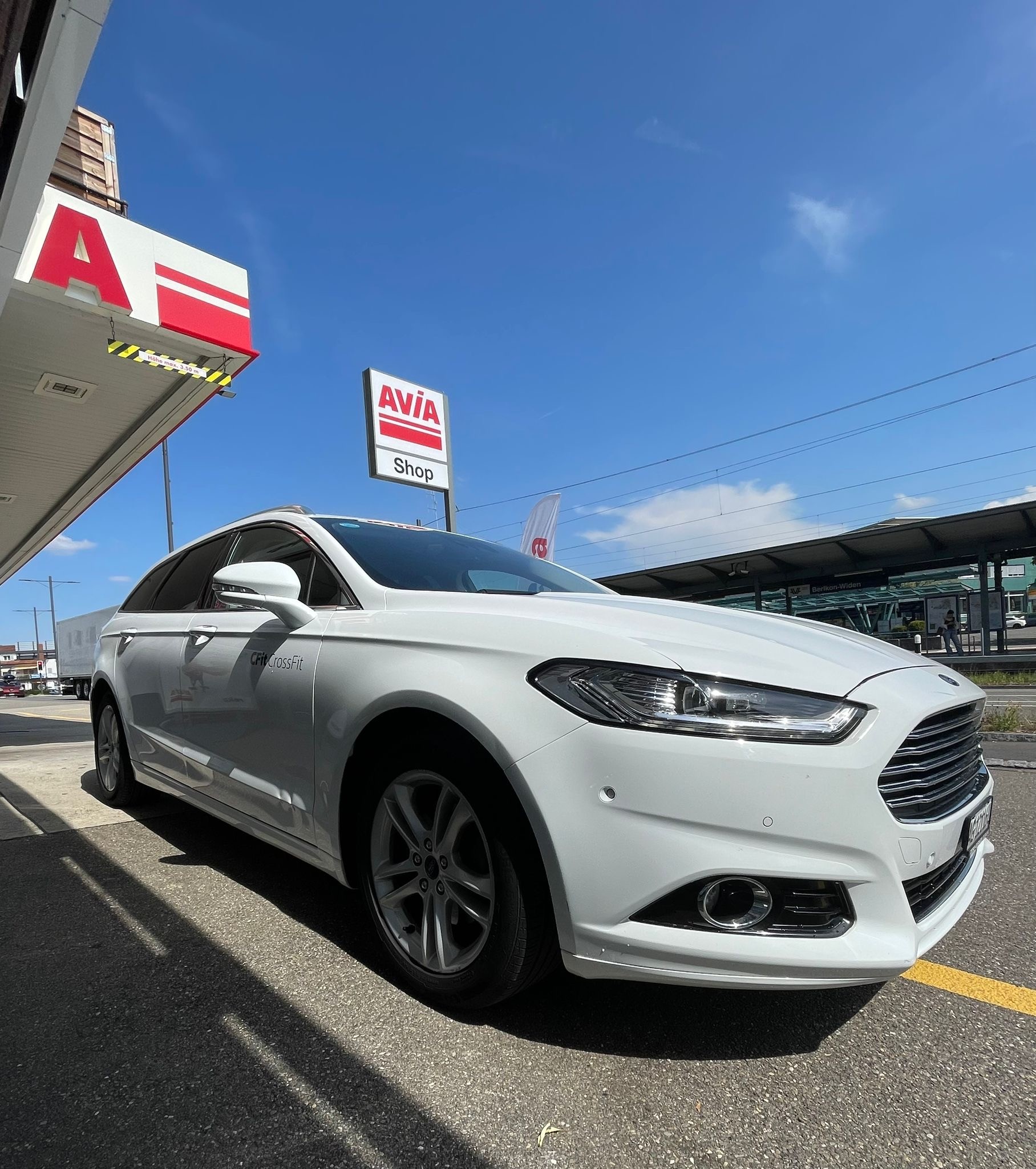 FORD Mondeo 2.0 TDCi Titanium AWD PowerShift | Direkt ab Eintausch FIXPREIS| Ab Platz | Leder | Navi | AWD | Top ausgestattet-image-1