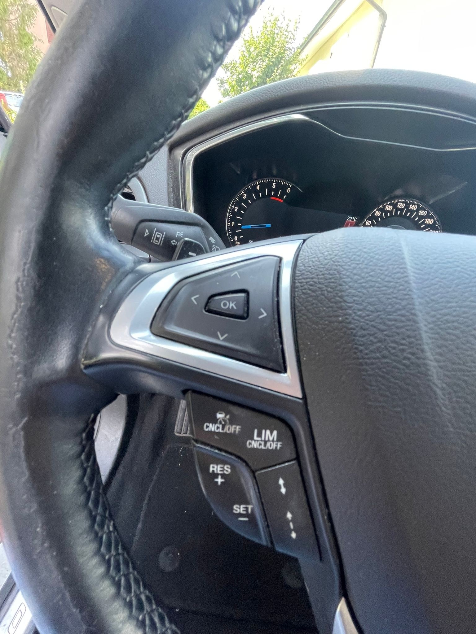 FORD Mondeo 2.0 TDCi Titanium AWD PowerShift | Direkt ab Eintausch FIXPREIS| Ab Platz | Leder | Navi | AWD | Top ausgestattet-image-11