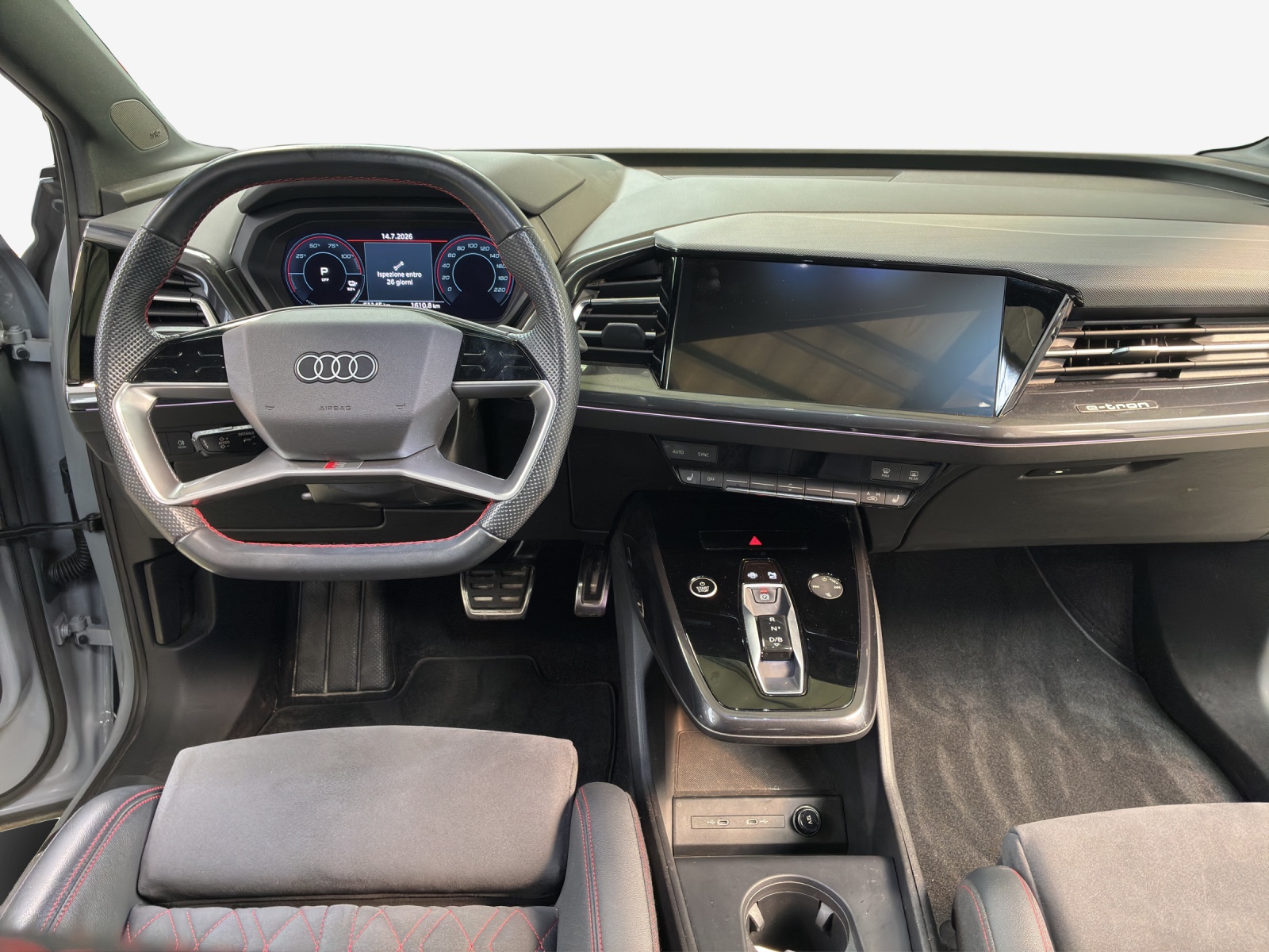 AUDI Q4 Sportback e-tron 50 quattro-image-9