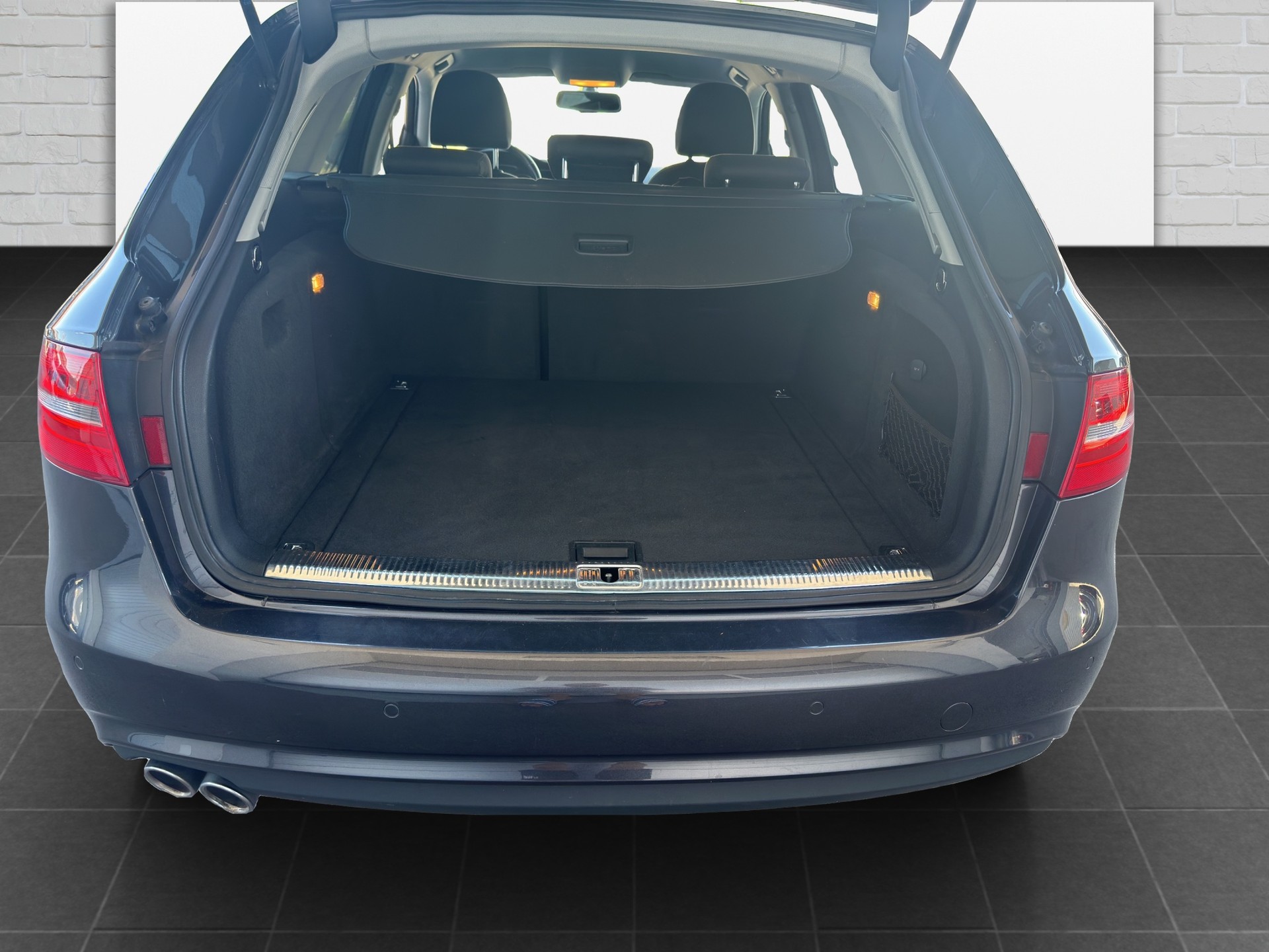 AUDI A4 Avant 2.0 TDI multitronic-image-13