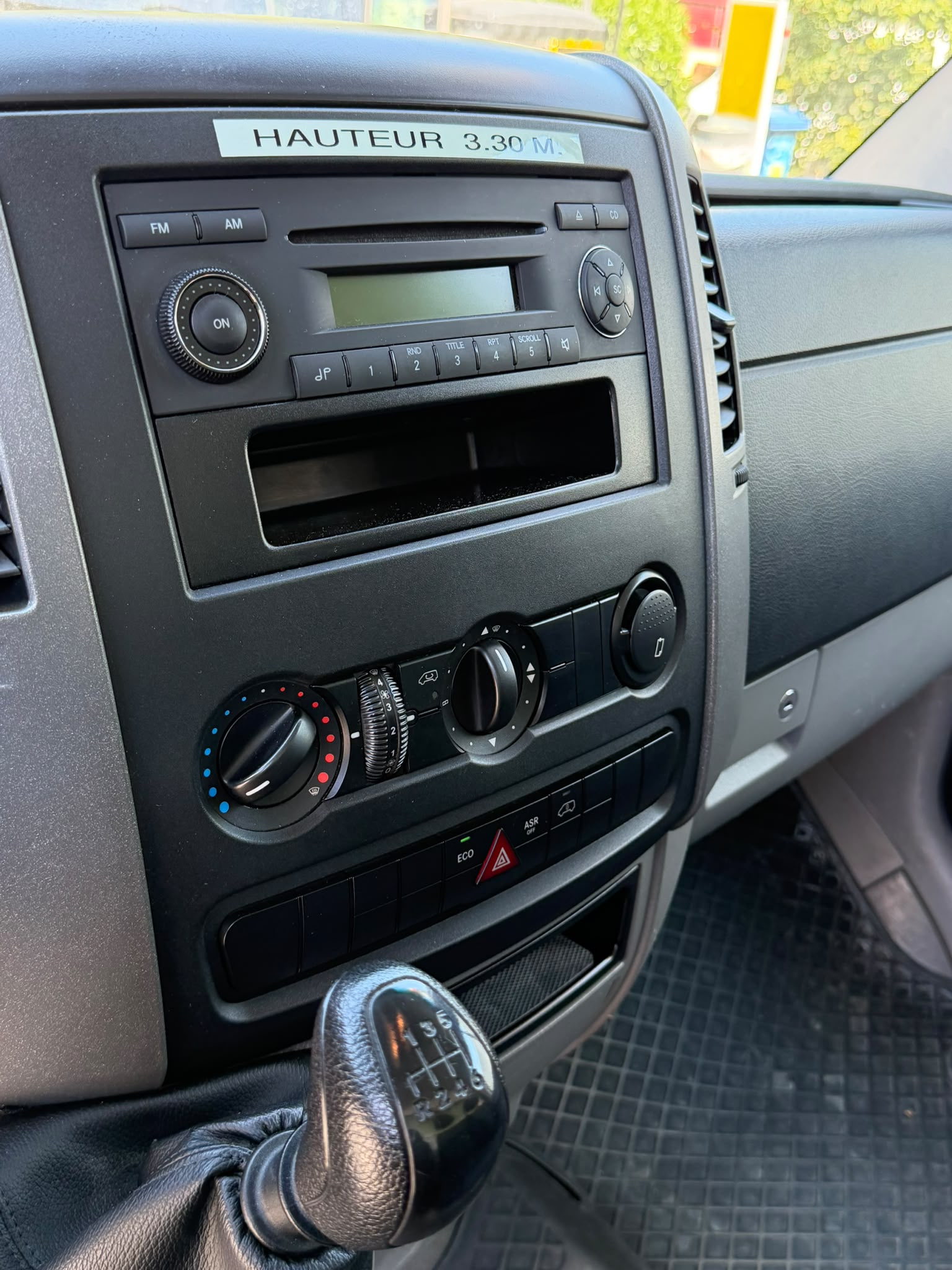 MERCEDES-BENZ Sprinter 313 CDI Standard-image-10