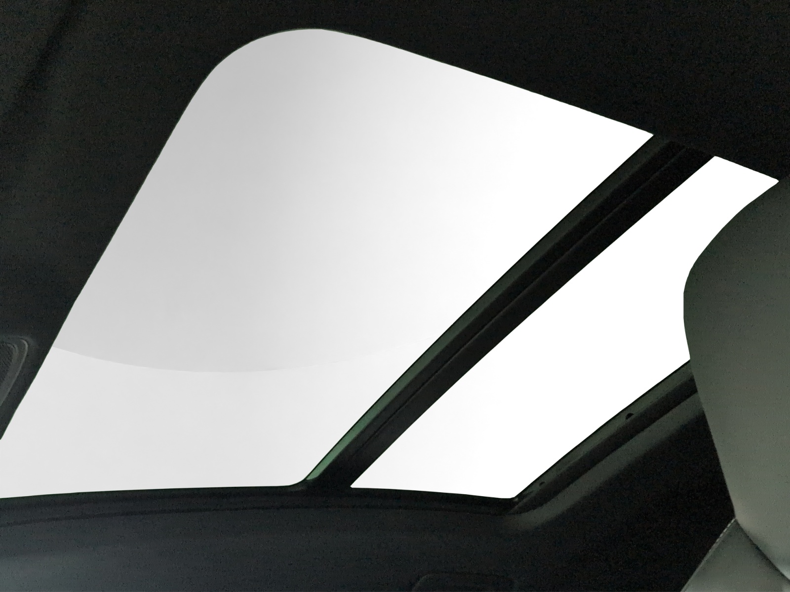 AUDI e-tron 55 Sportback S Line Black Edition quattro-image-13