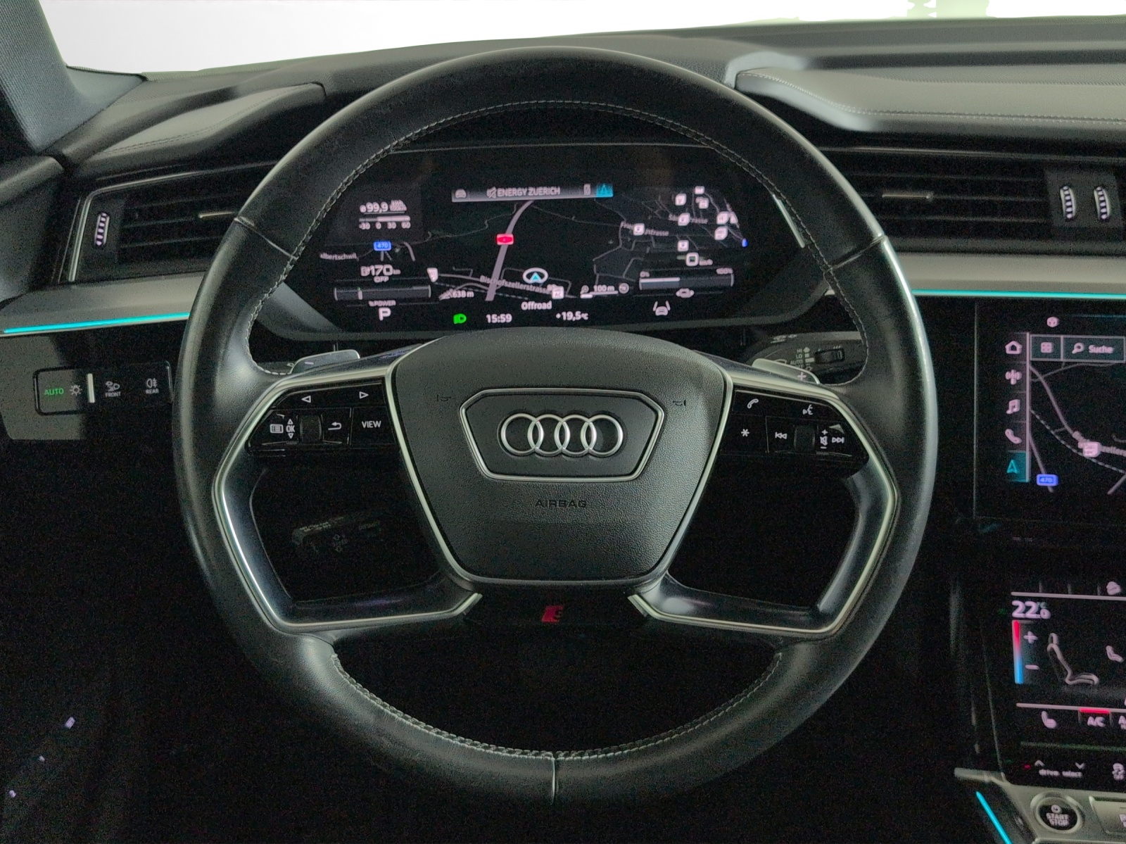 AUDI e-tron 55 Sportback S Line Black Edition quattro-image-11