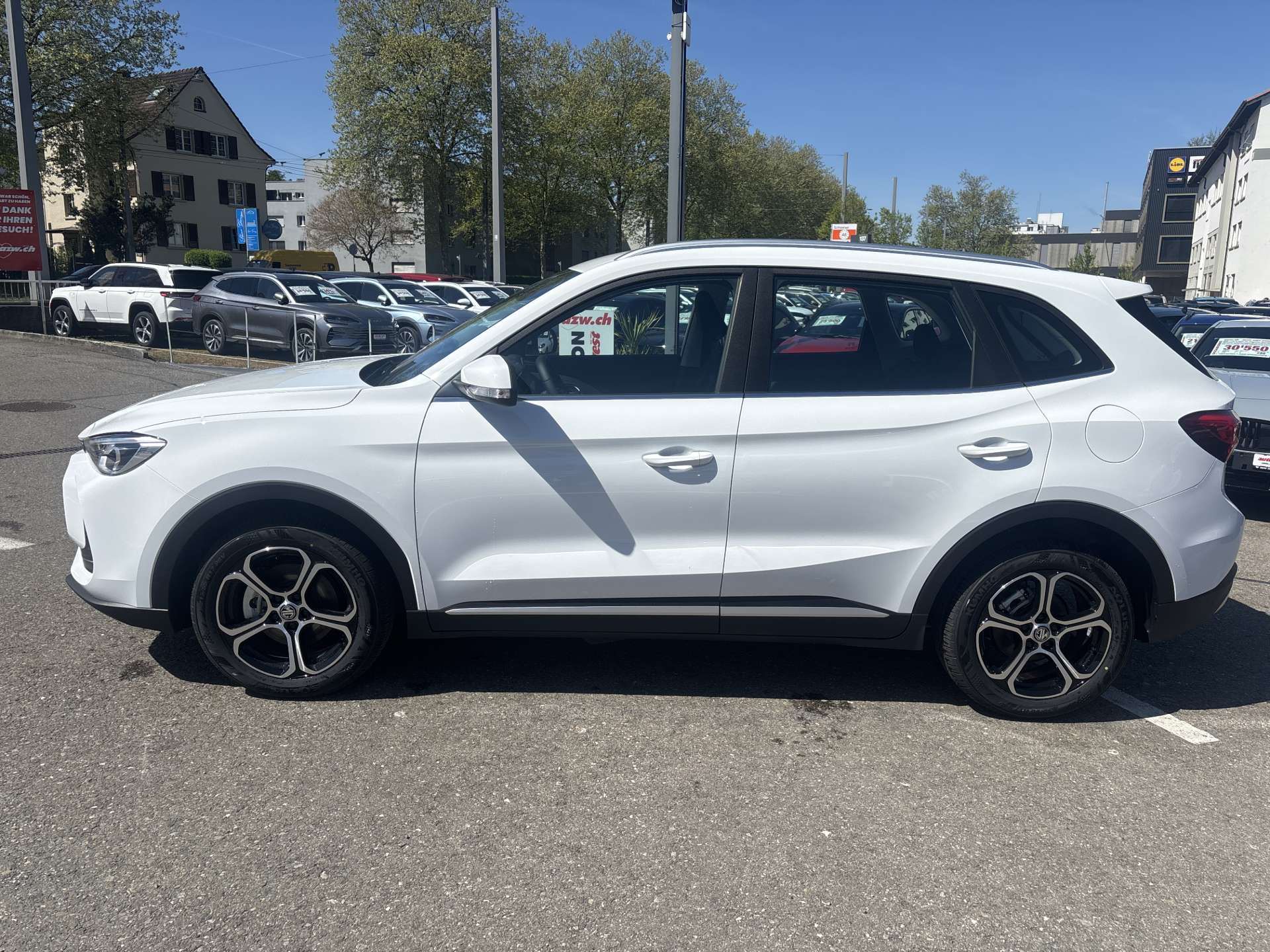 MG ZS 1.5 HEV Comfort Automat-image-10