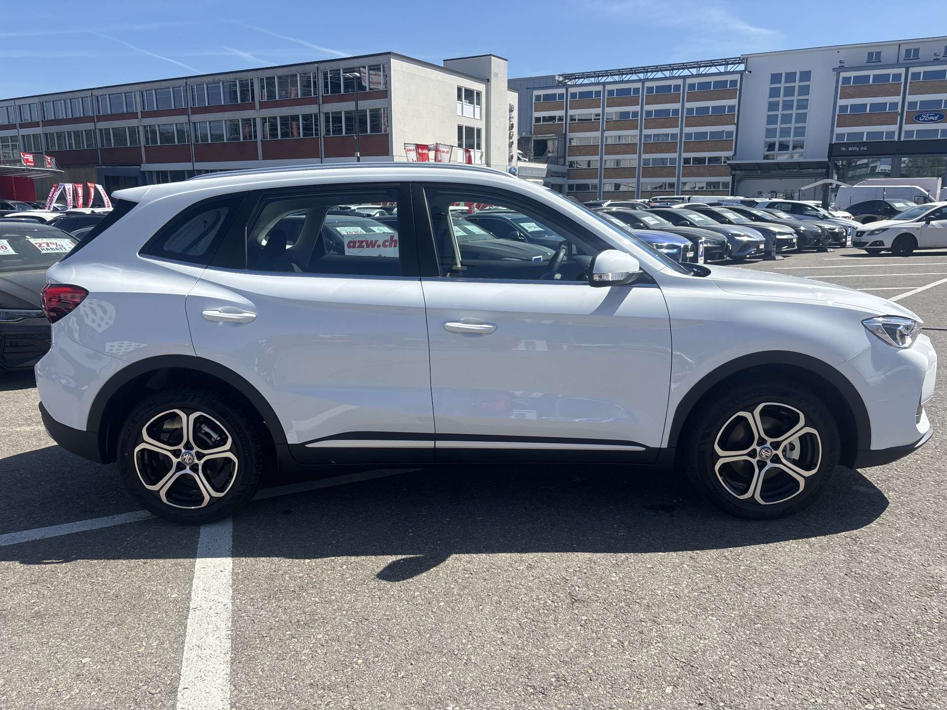 MG ZS 1.5 HEV Comfort Automat-image-12