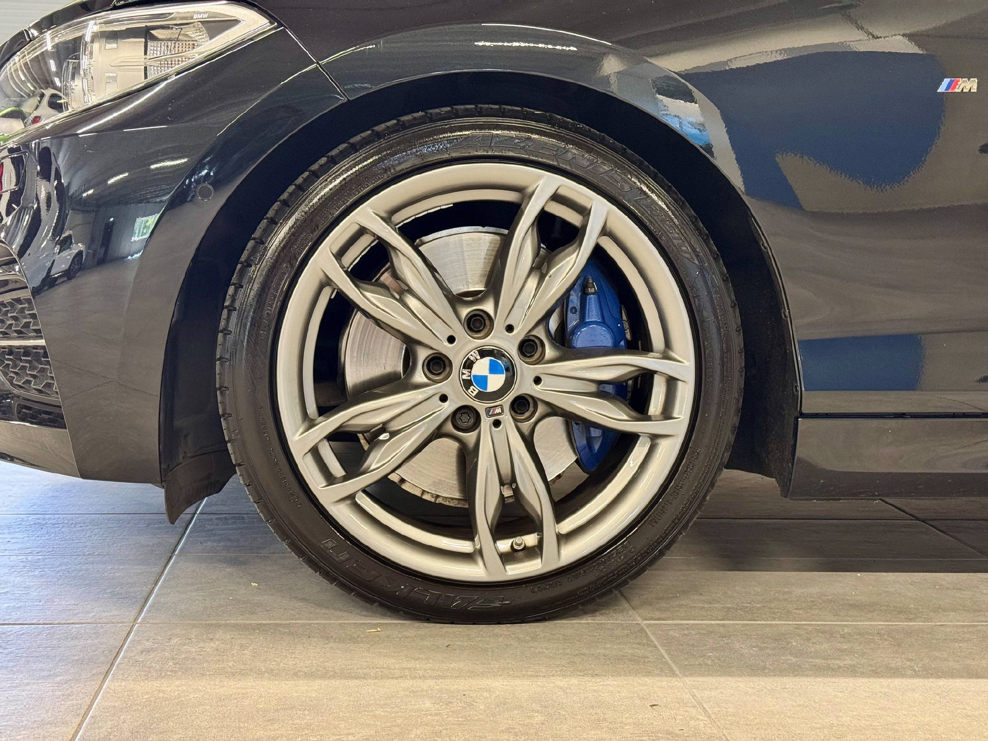 BMW M235i SAG Cabrio-image-11