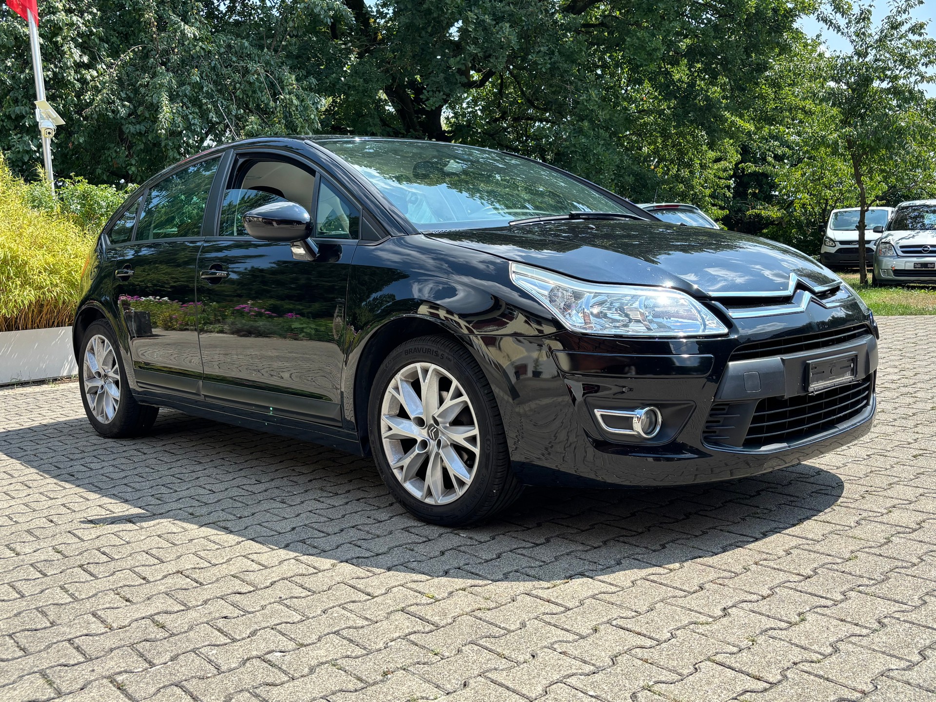 CITROEN C4 Berline 1.6i 16V VTR (Pack)-image-2