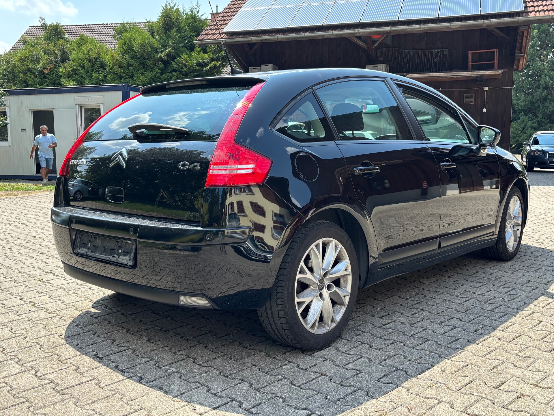 CITROEN C4 Berline 1.6i 16V VTR (Pack)-image-3
