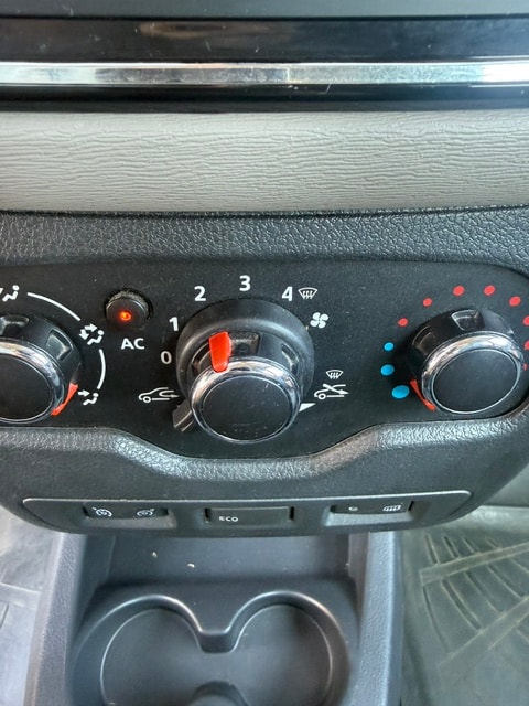 DACIA Dokker 1.5 dCi Ambiance-image-13