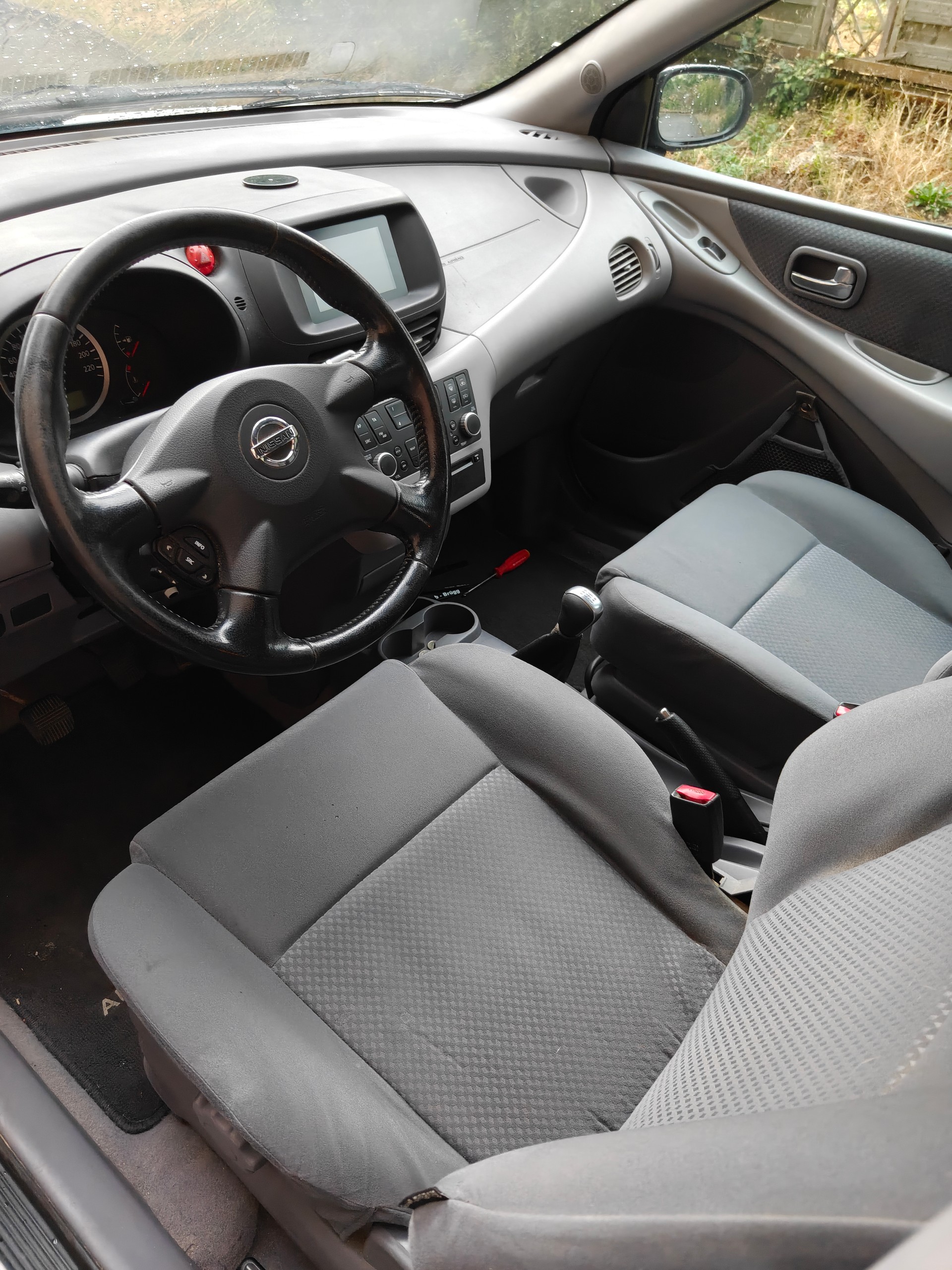 NISSAN 1.8 visia-image-2