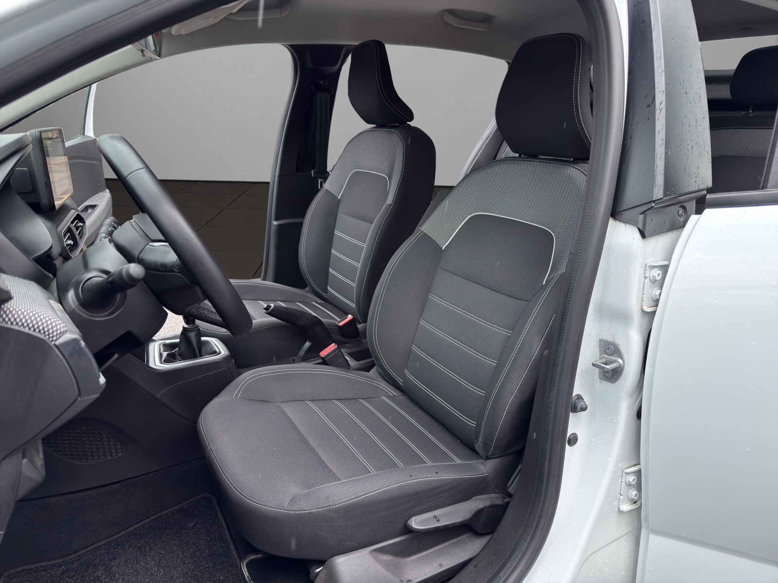 DACIA Sandero TCe 90 Expression-image-8