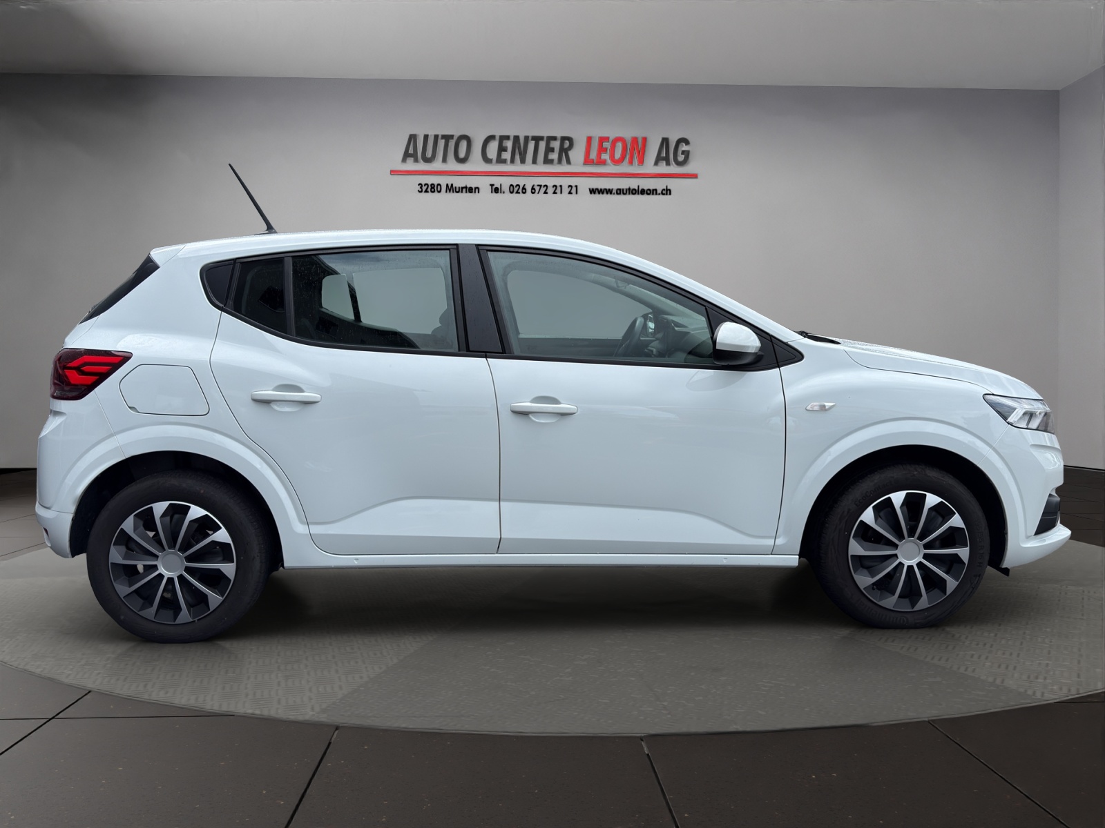 DACIA Sandero TCe 90 Expression-image-6