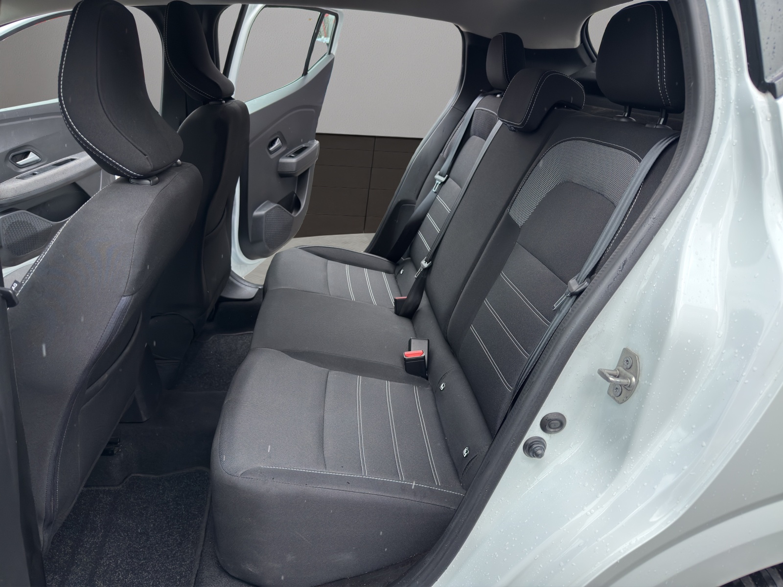 DACIA Sandero TCe 90 Expression-image-12