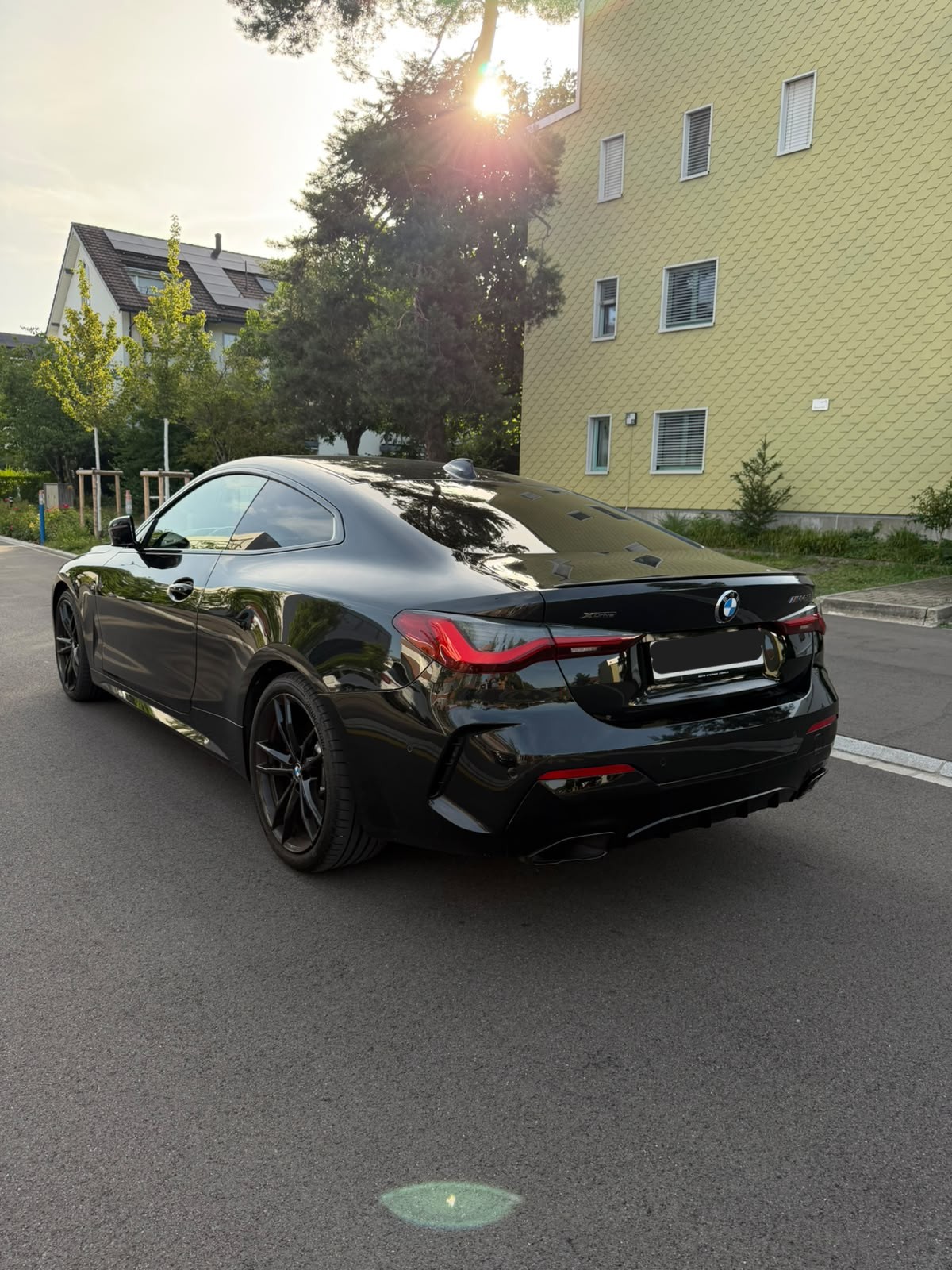 BMW M440i xDrive-image-3