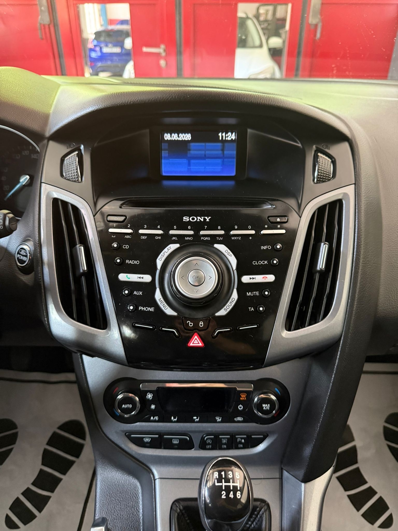 FORD Focus 1.6 SCTi Titanium //NEU AB MFK!-image-10