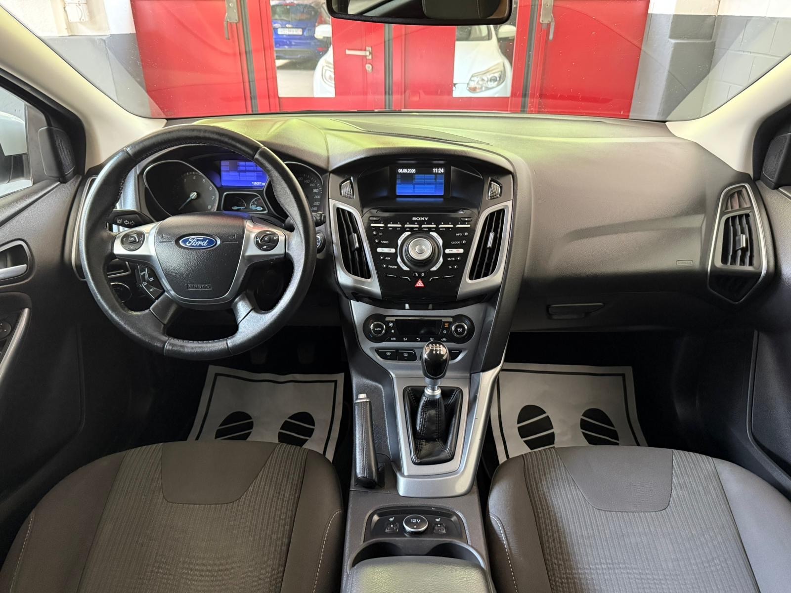 FORD Focus 1.6 SCTi Titanium //NEU AB MFK!-image-8