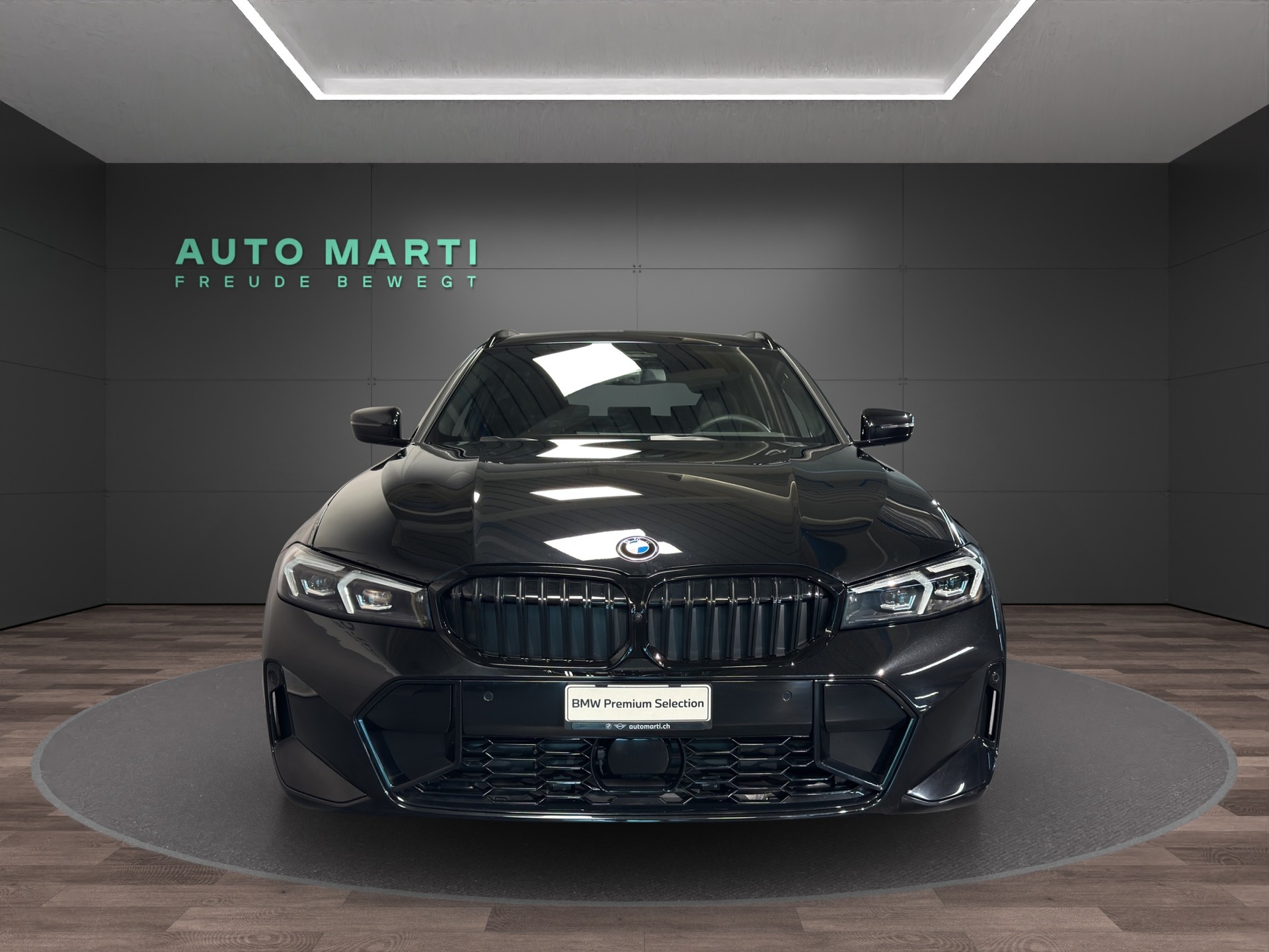 BMW 320d xDrive Touring M Sport-image-4