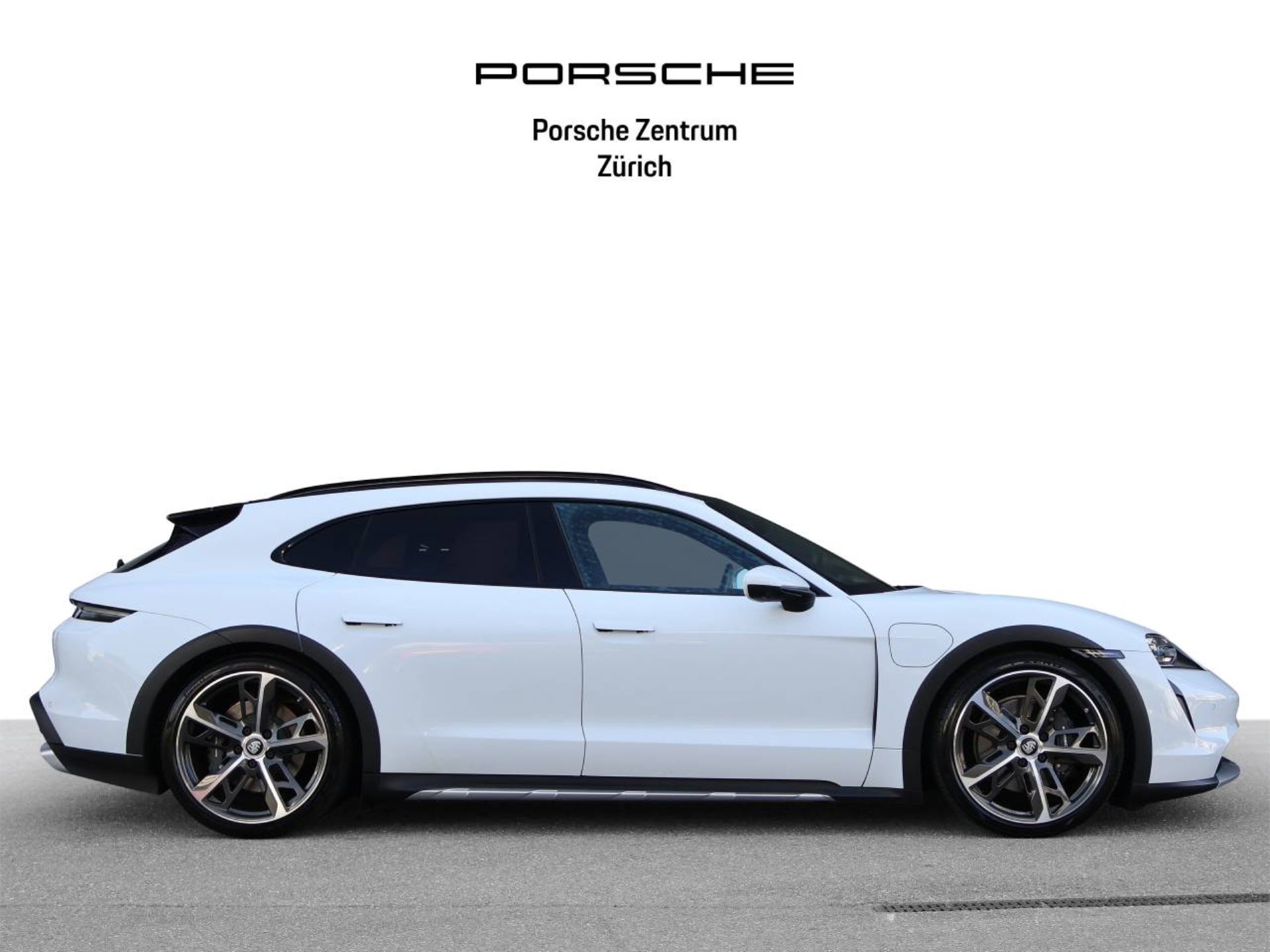 PORSCHE Taycan 4 Cross Turismo-image-6
