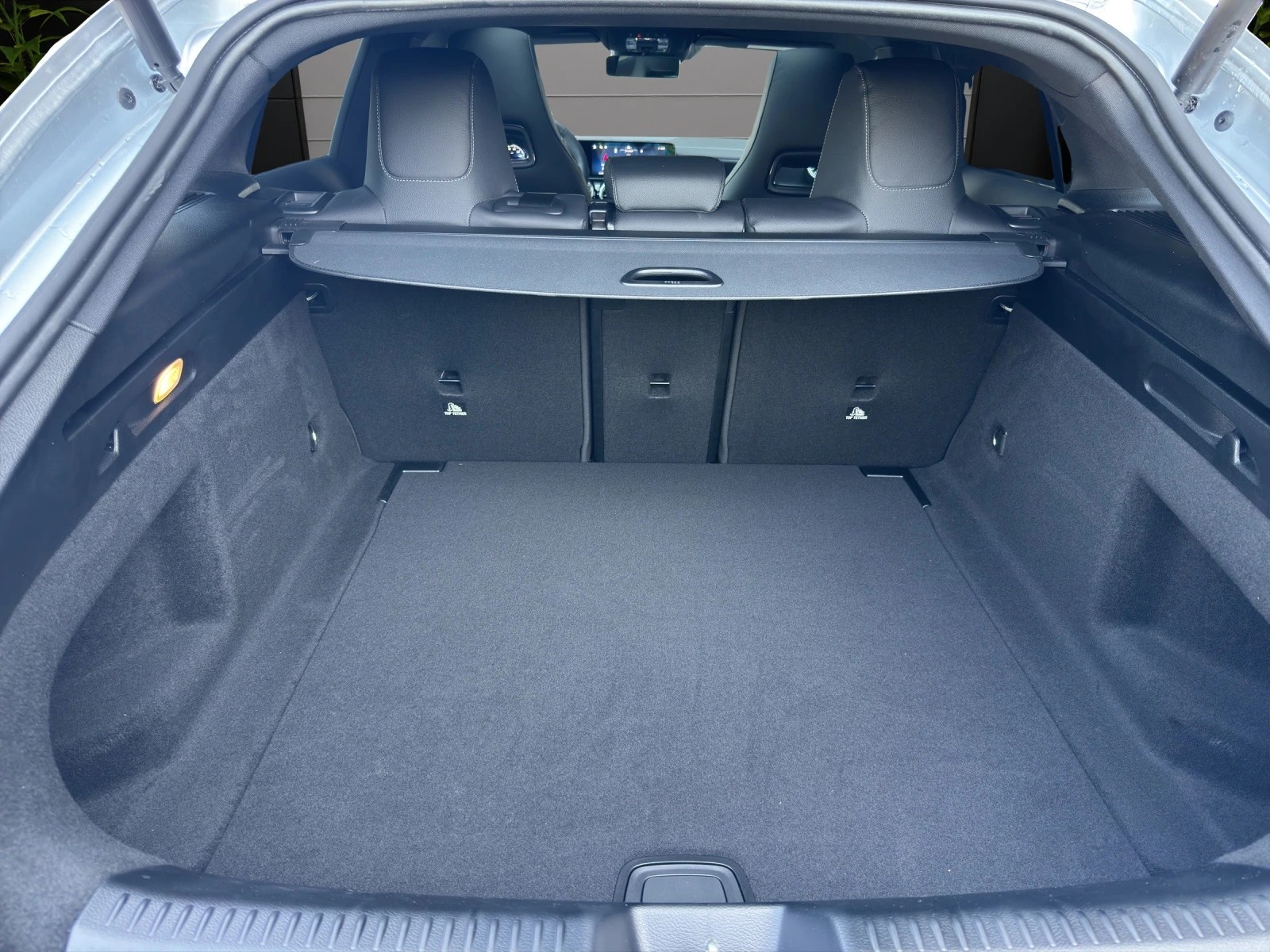 MERCEDES-BENZ CLA Shooting Brake 250 4Matic 8G-DCT-image-13