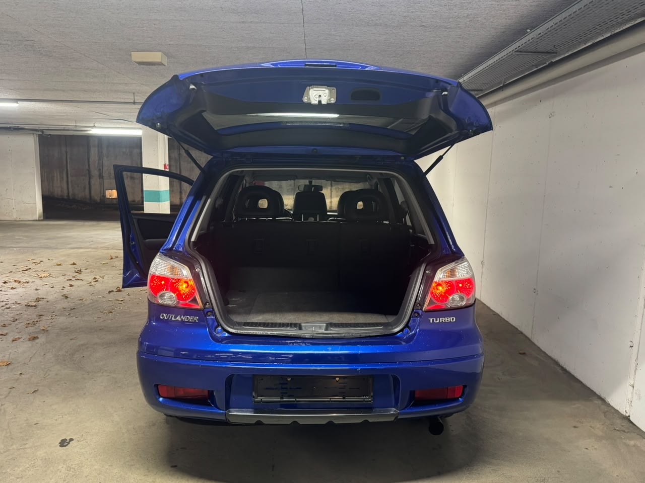 MITSUBISHI Outlander 2.0 16V Turbo-image-7