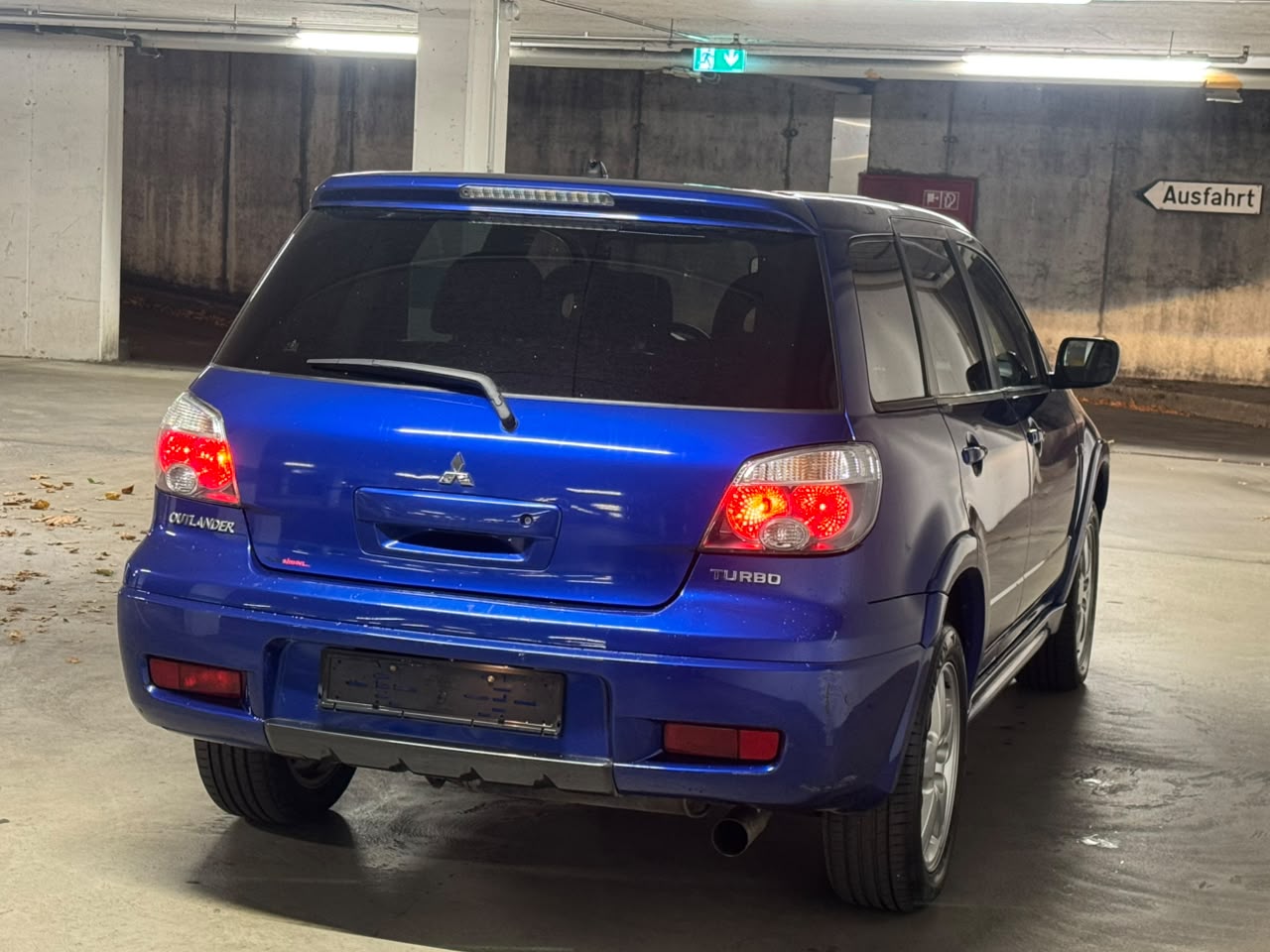 MITSUBISHI Outlander 2.0 16V Turbo-image-5
