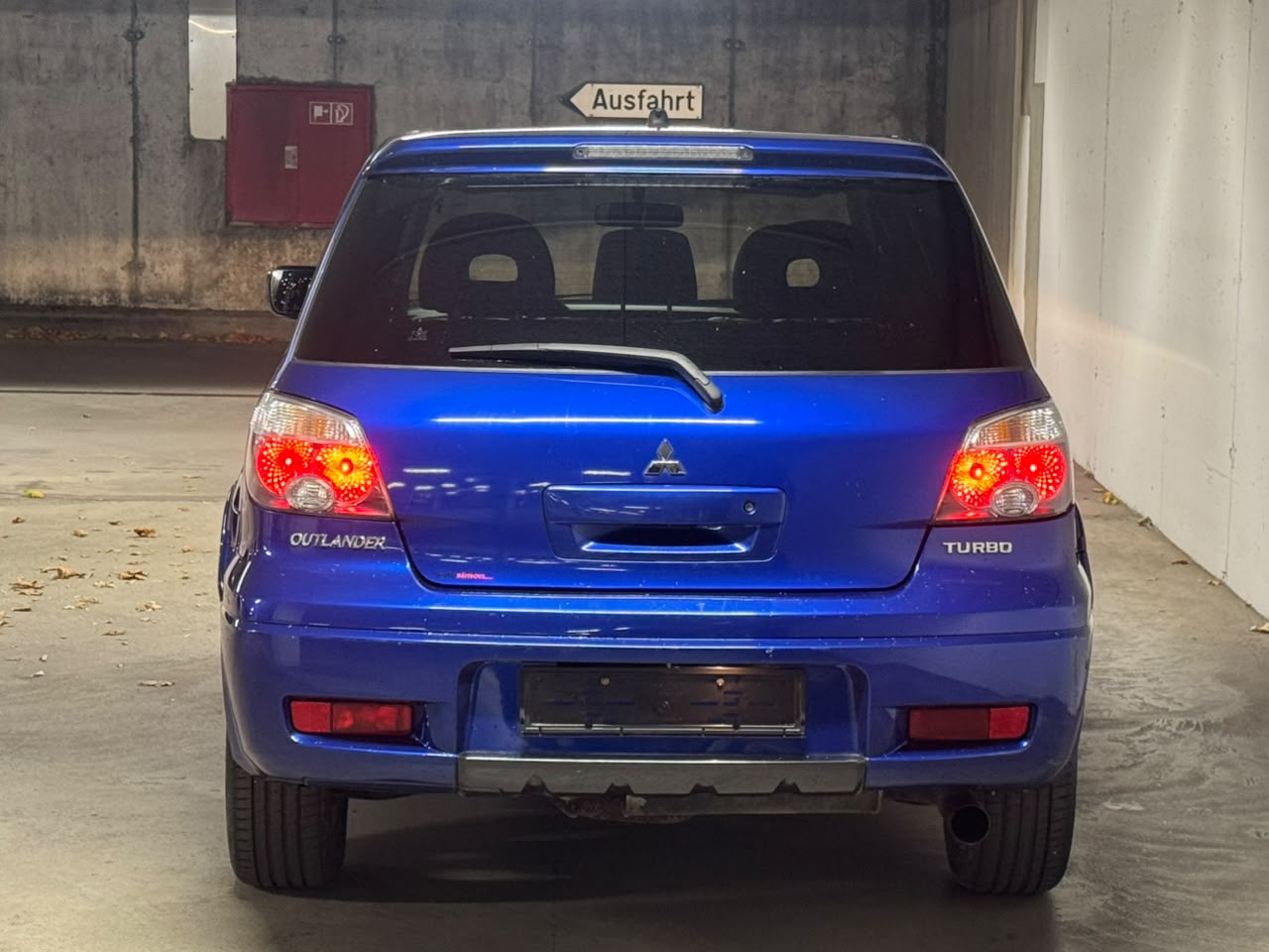 MITSUBISHI Outlander 2.0 16V Turbo-image-4